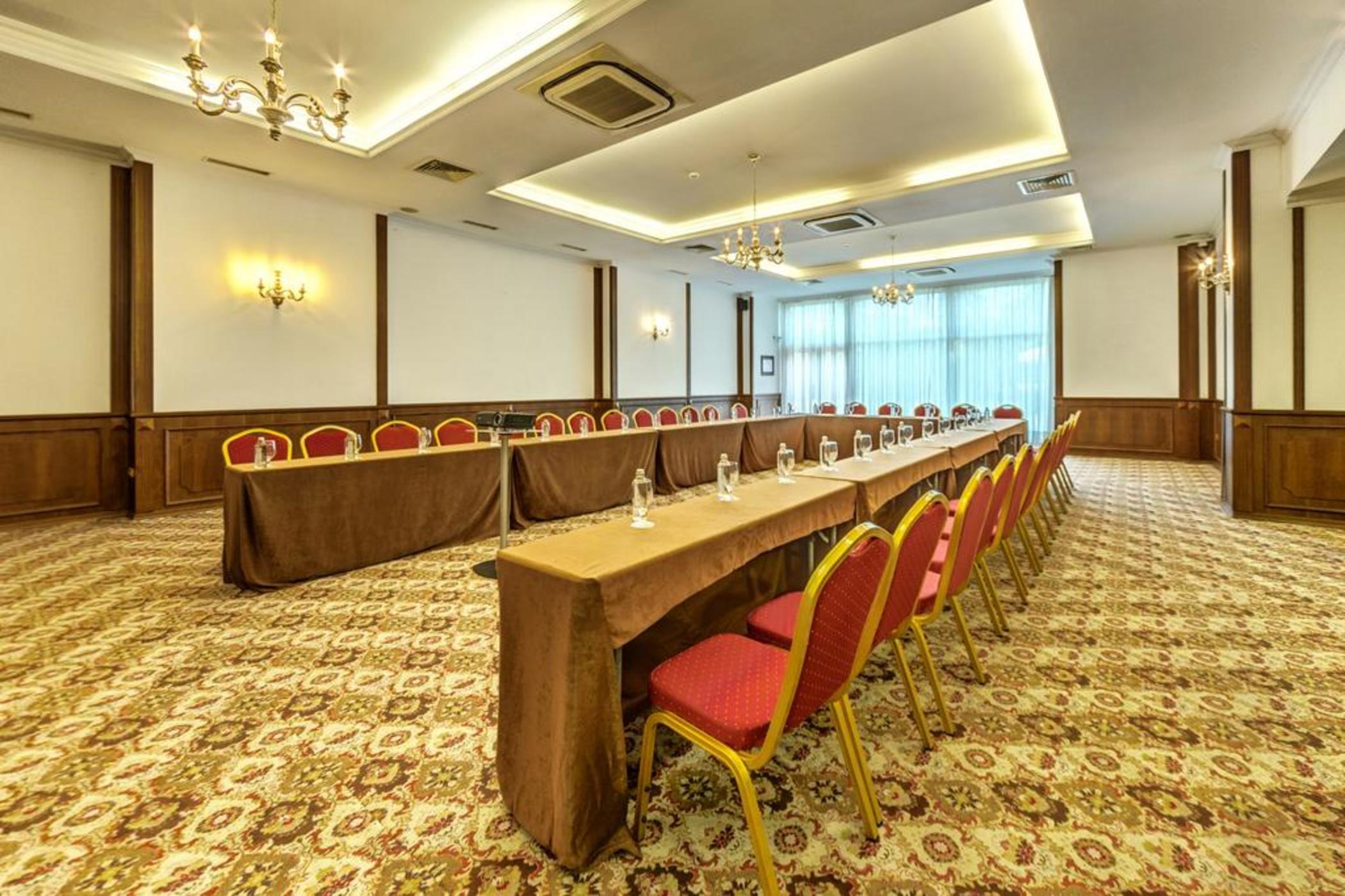 Radisson Hotel Plovdiv - photo