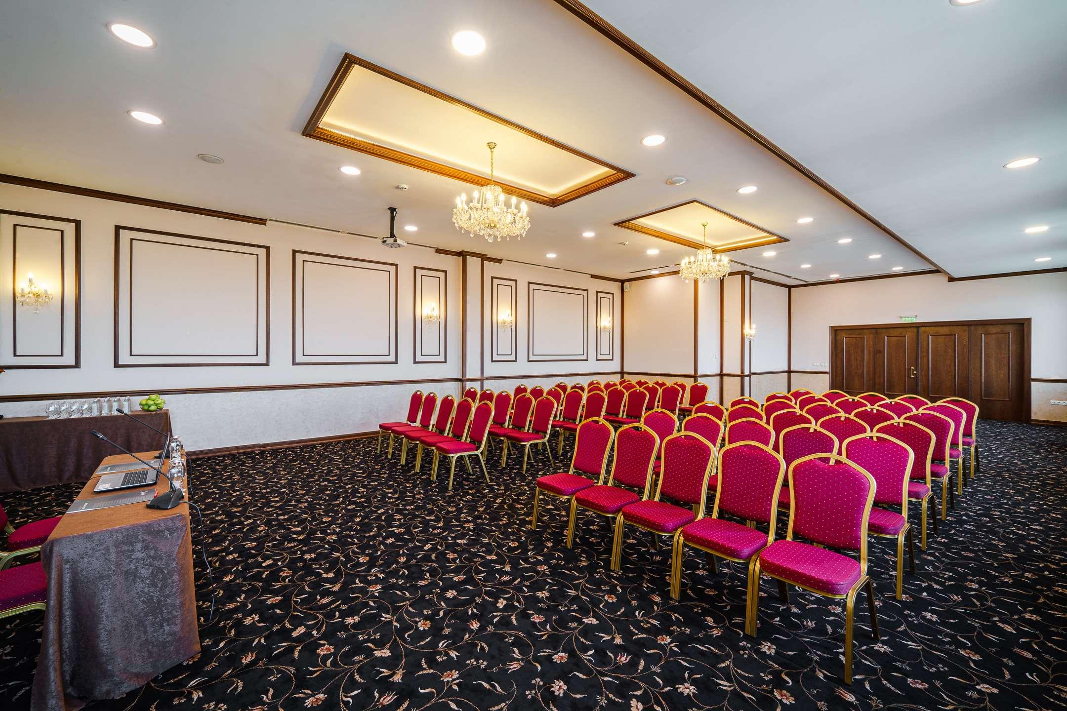 Radisson Hotel Plovdiv - photo