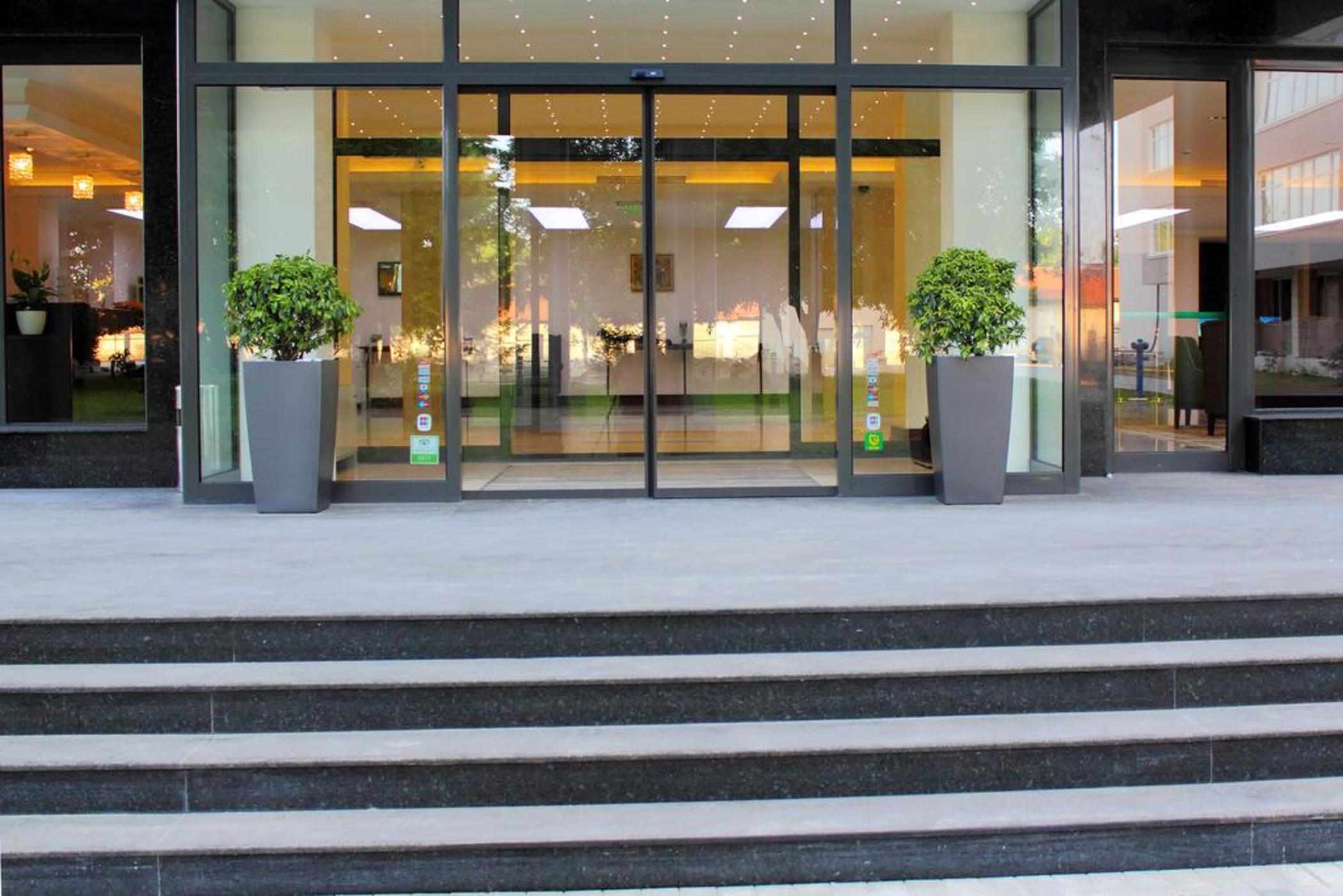 Radisson Hotel Plovdiv - photo