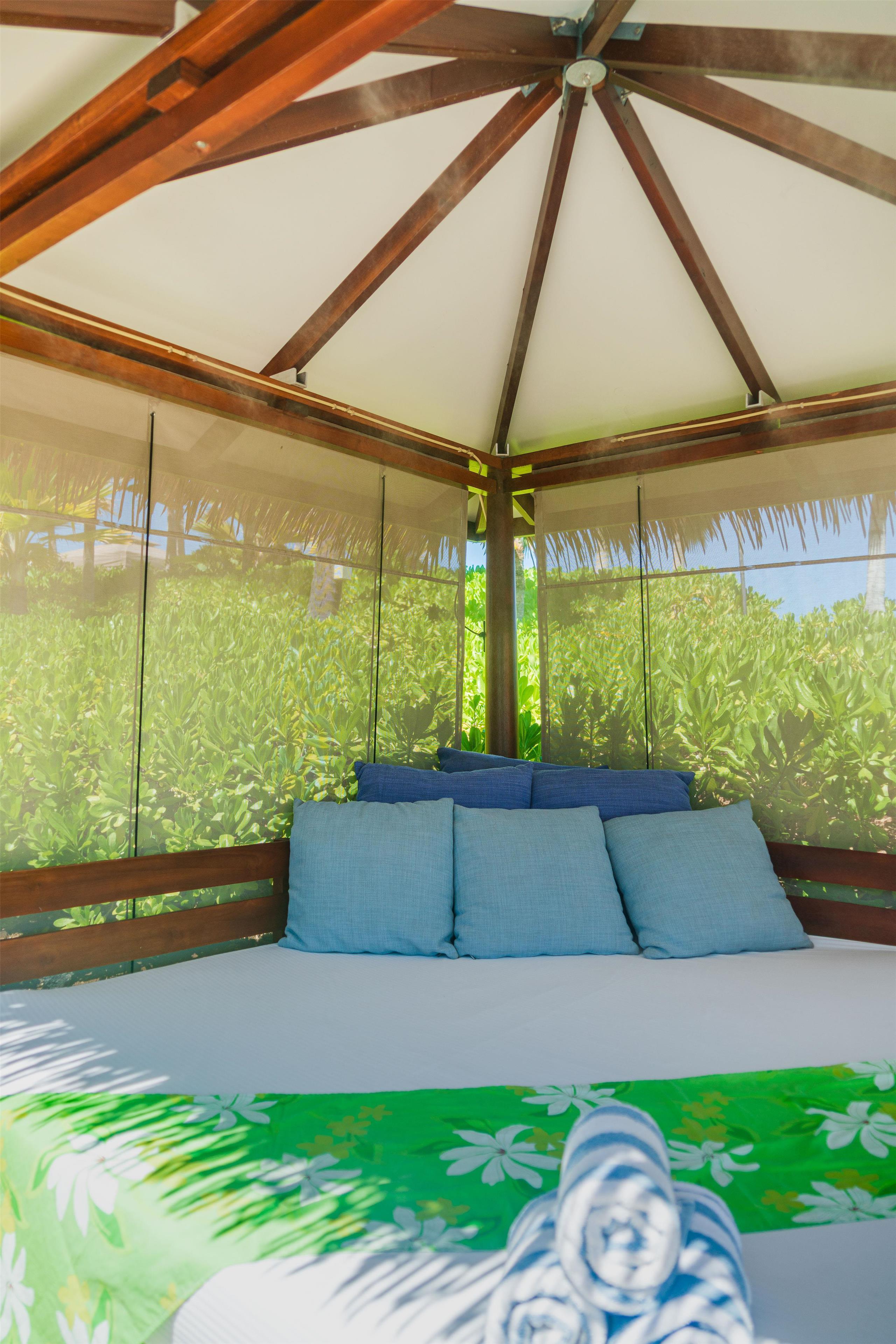 Hilton Waikoloa Village by null