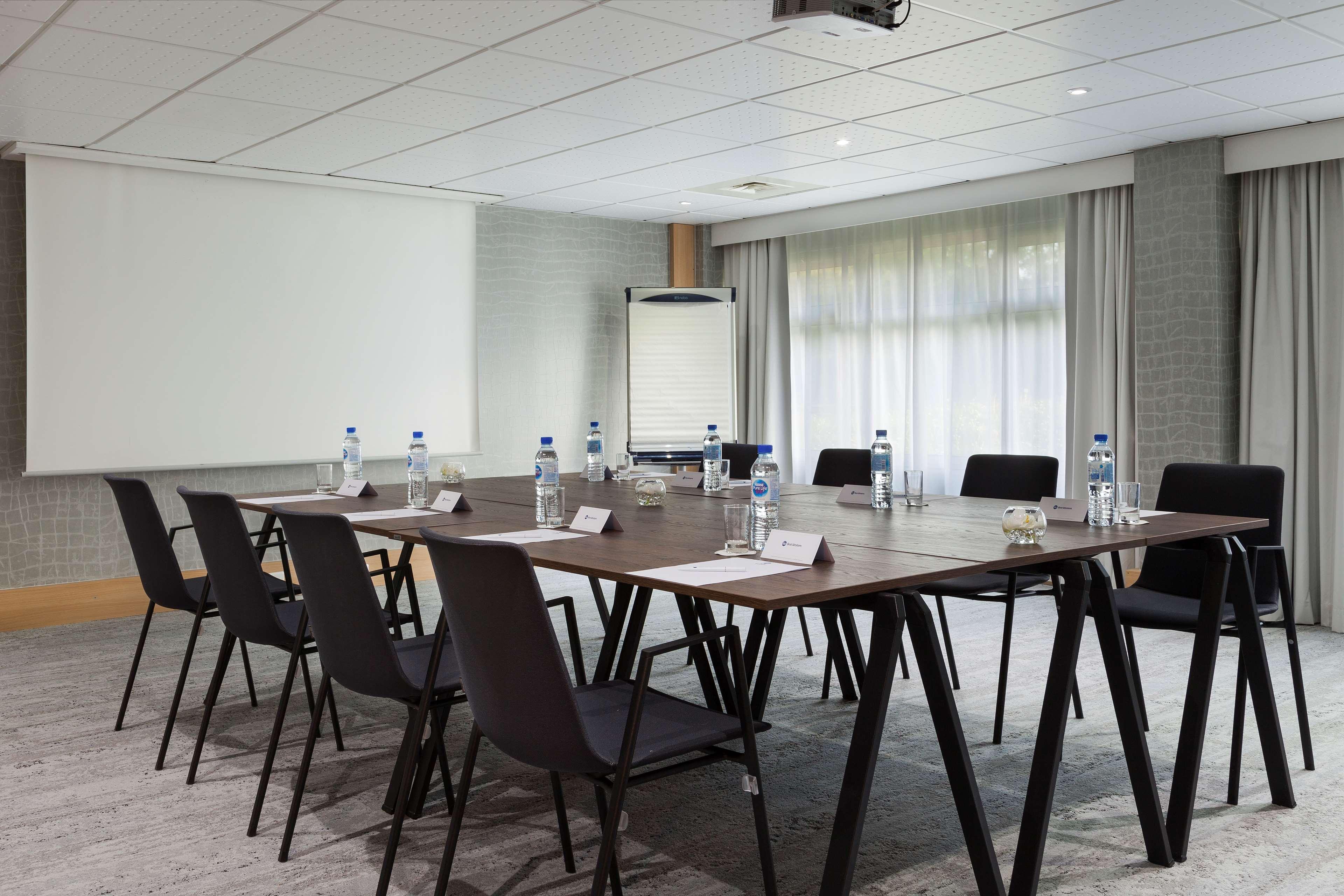 Hotel Inn Design CDG Airport - photo