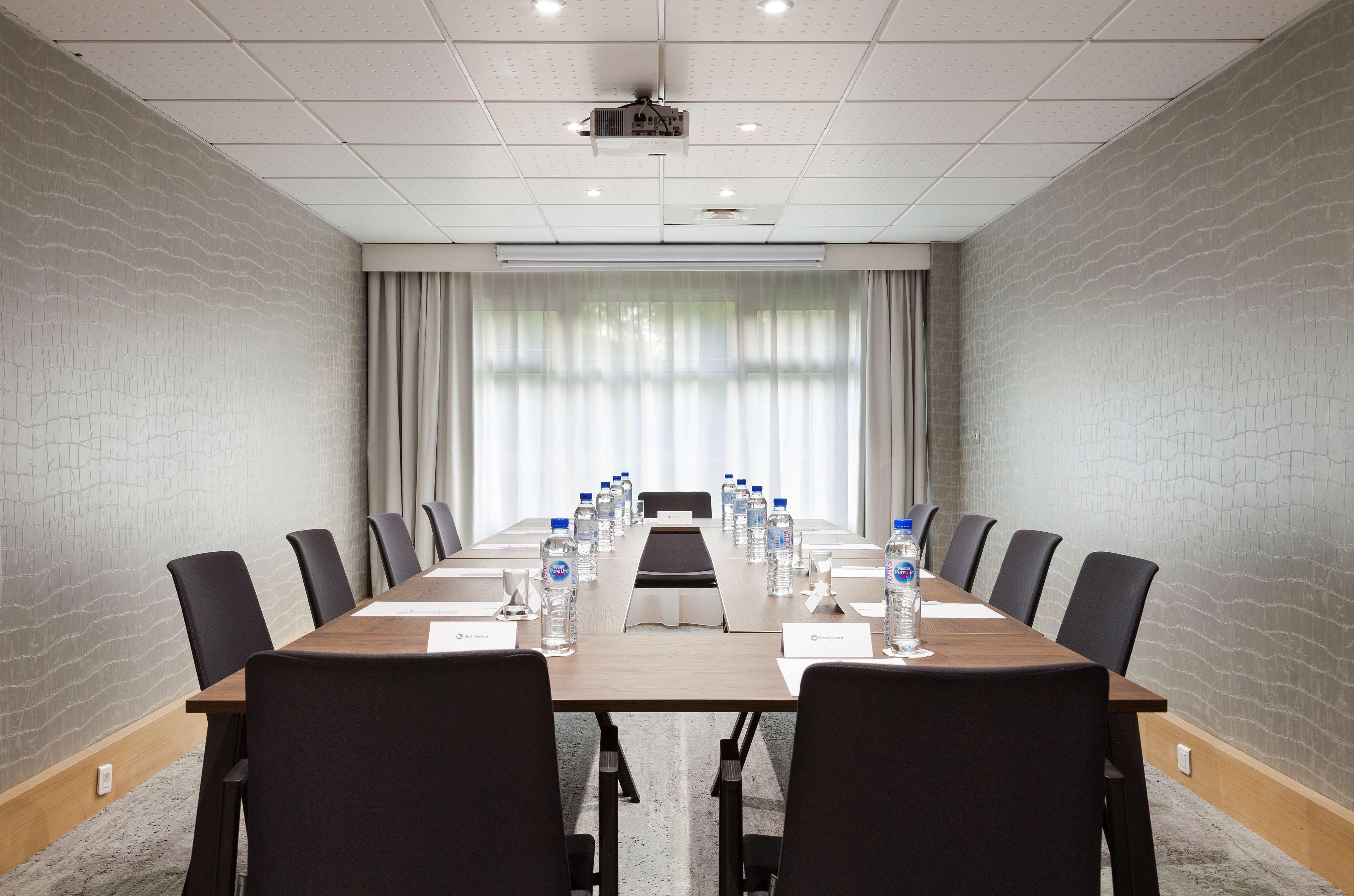 Hotel Inn Design CDG Airport - photo