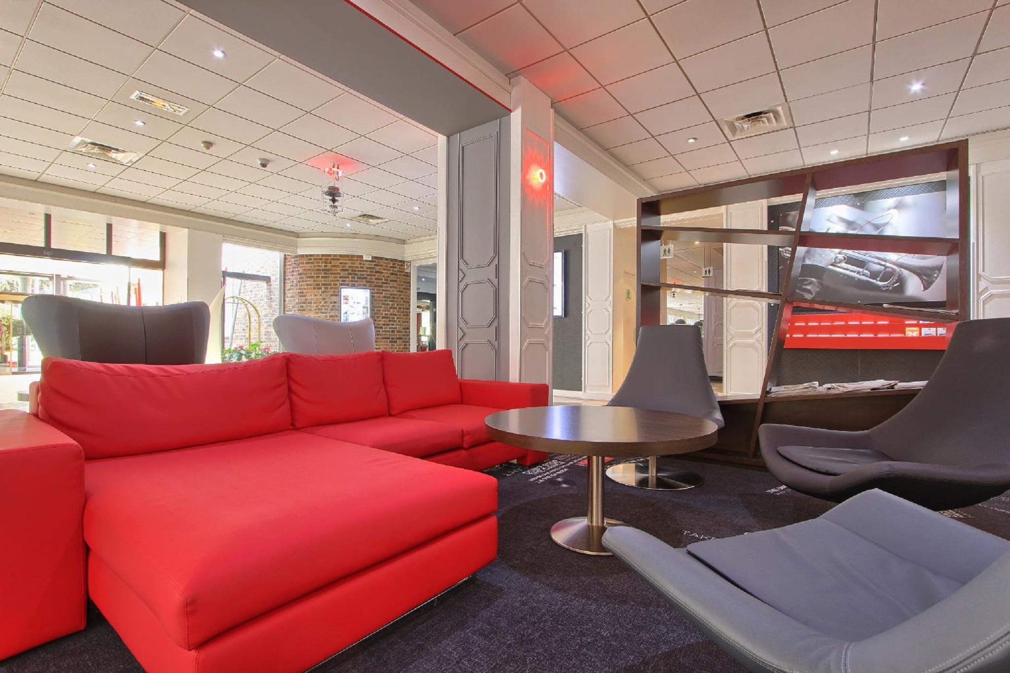 Hotel Inn Design CDG Airport - photo