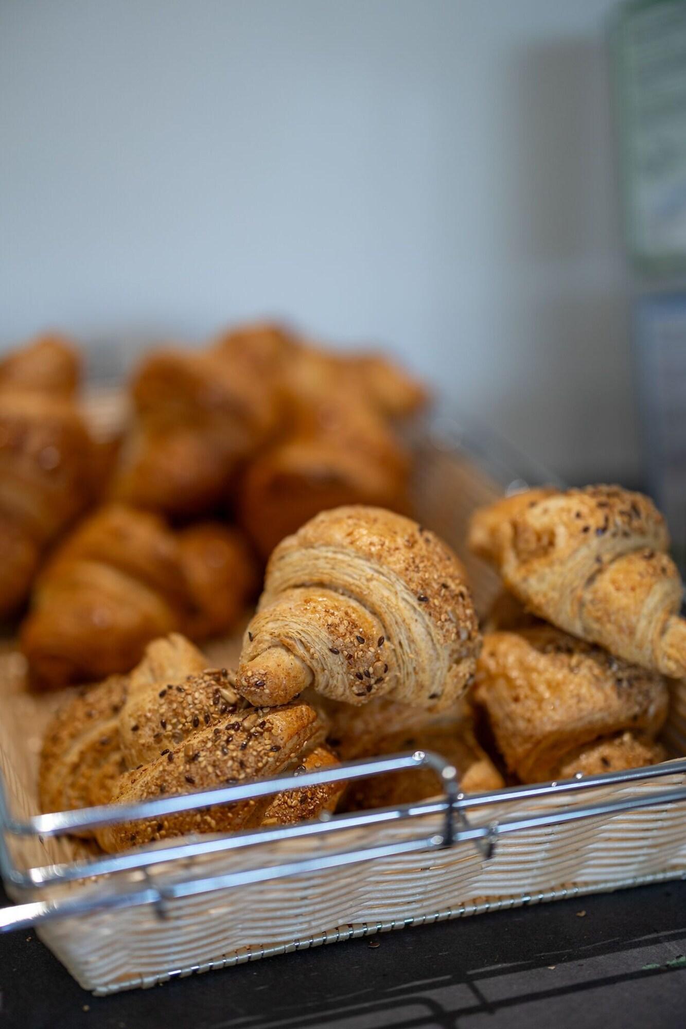 Hotel Merian Basel - Self Check-in by null