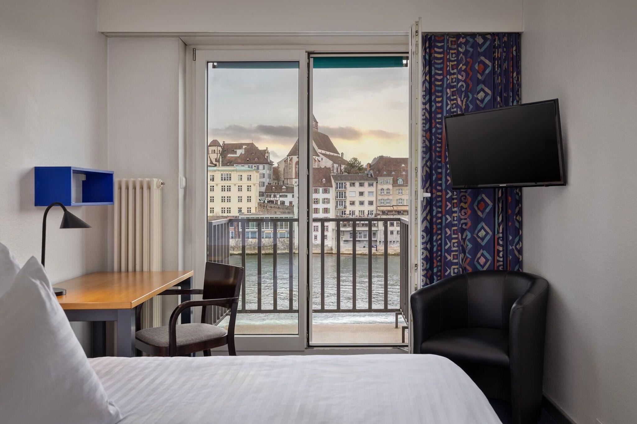 Hotel Merian Basel - Self Check-in by null