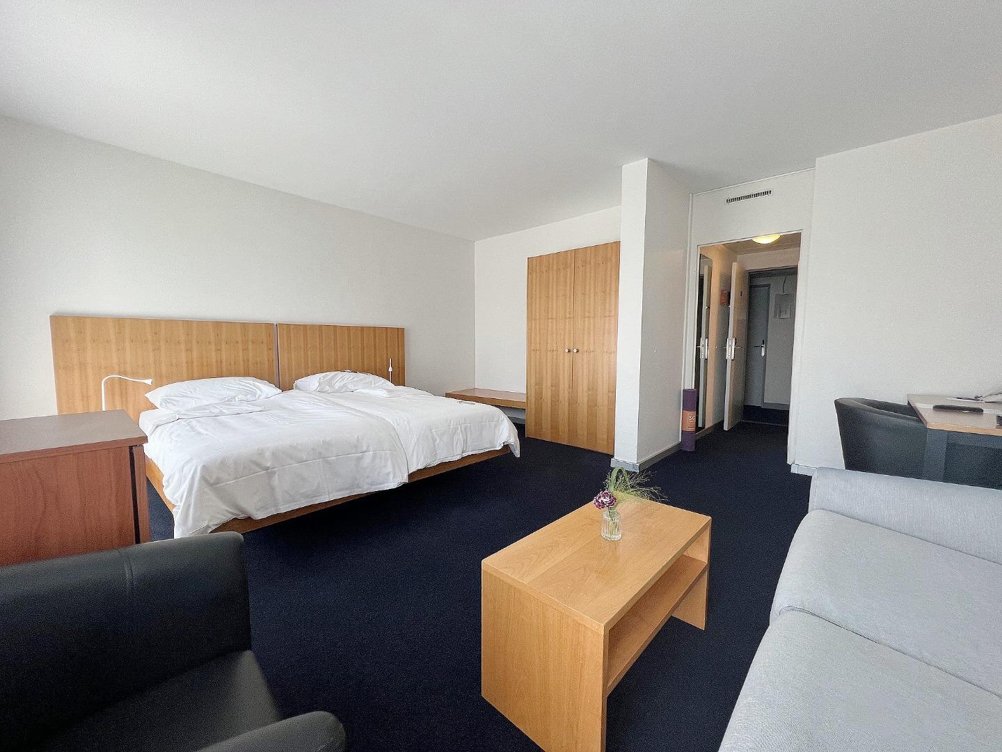 Hotel Merian Basel - Self Check-in by null