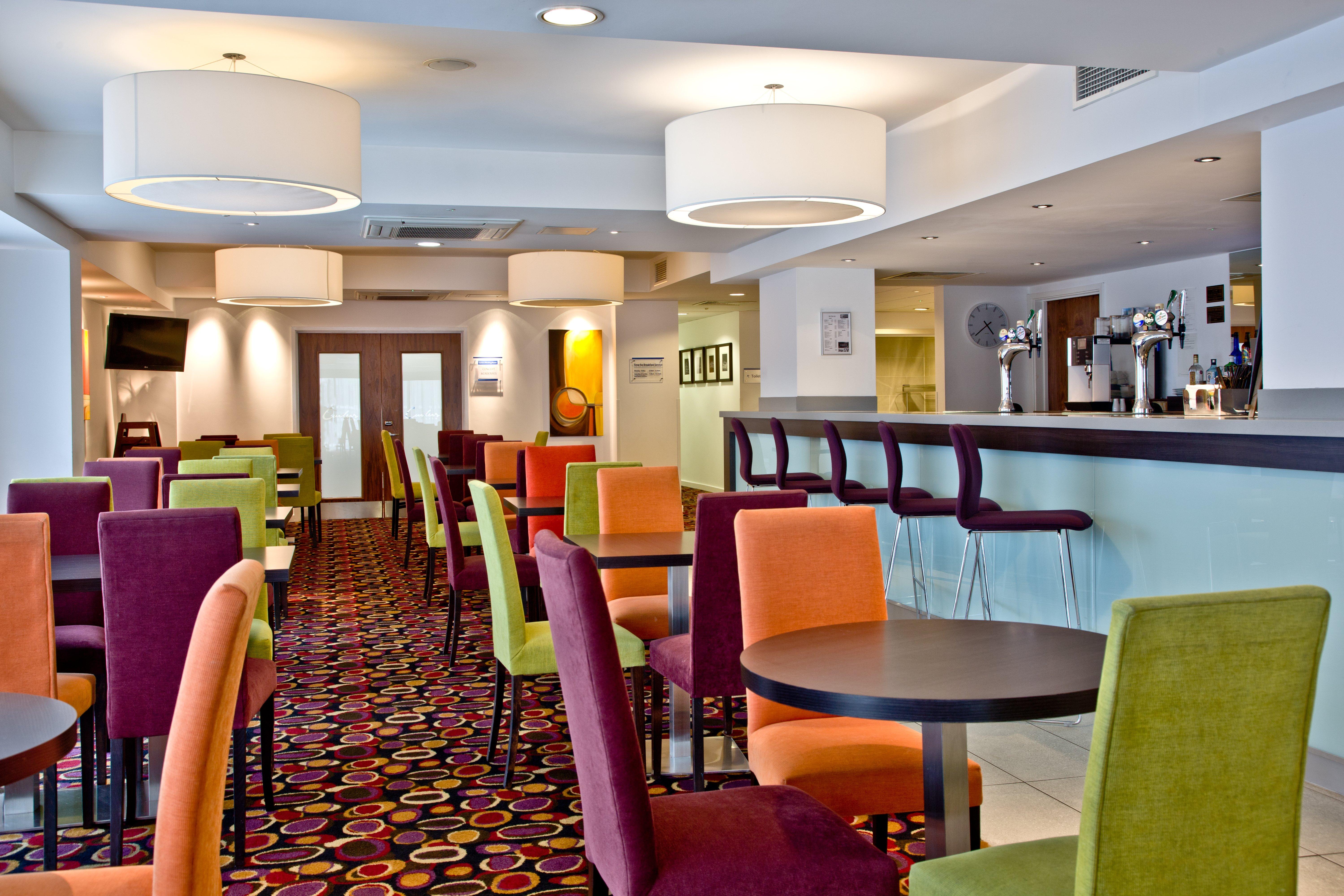 Holiday Inn Express Birmingham - South A45