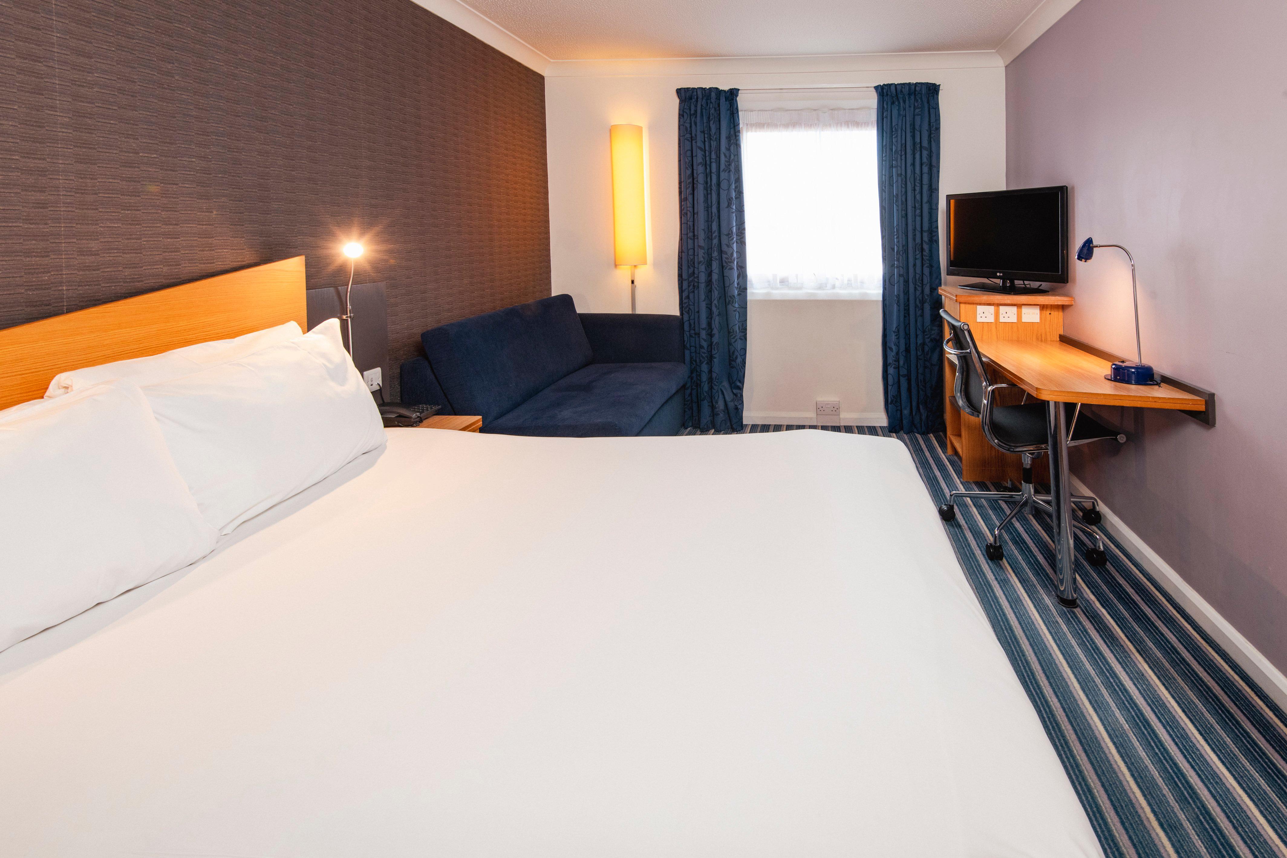 Holiday Inn Express Chingford North Circular