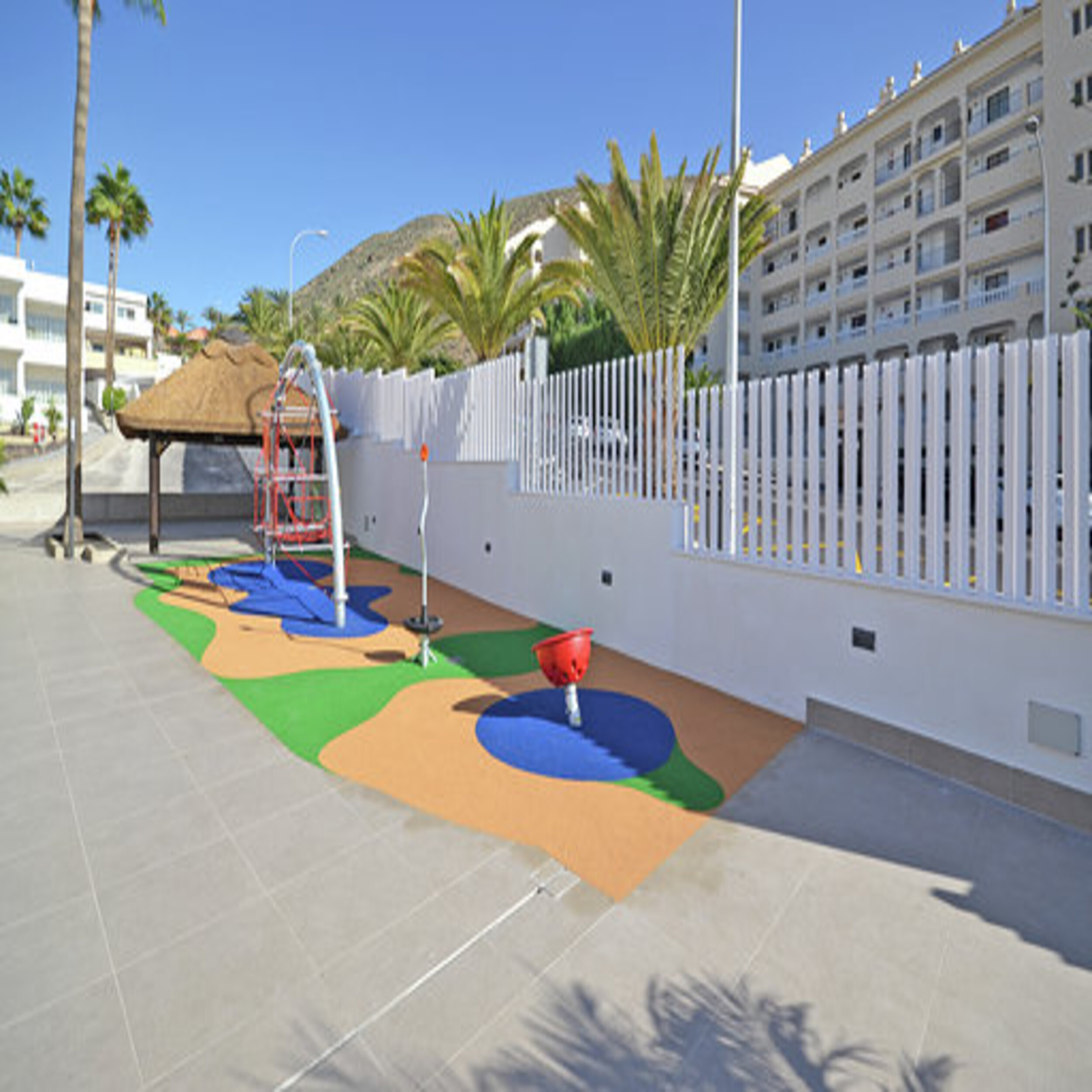 Ohasis Apartments