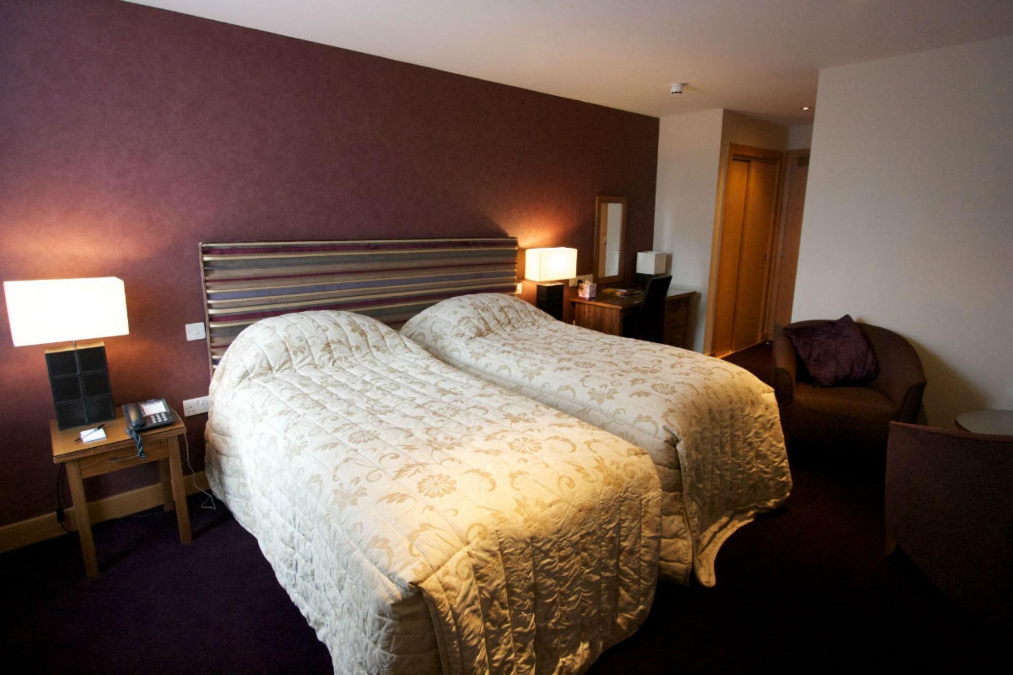 Albert Hotel by null