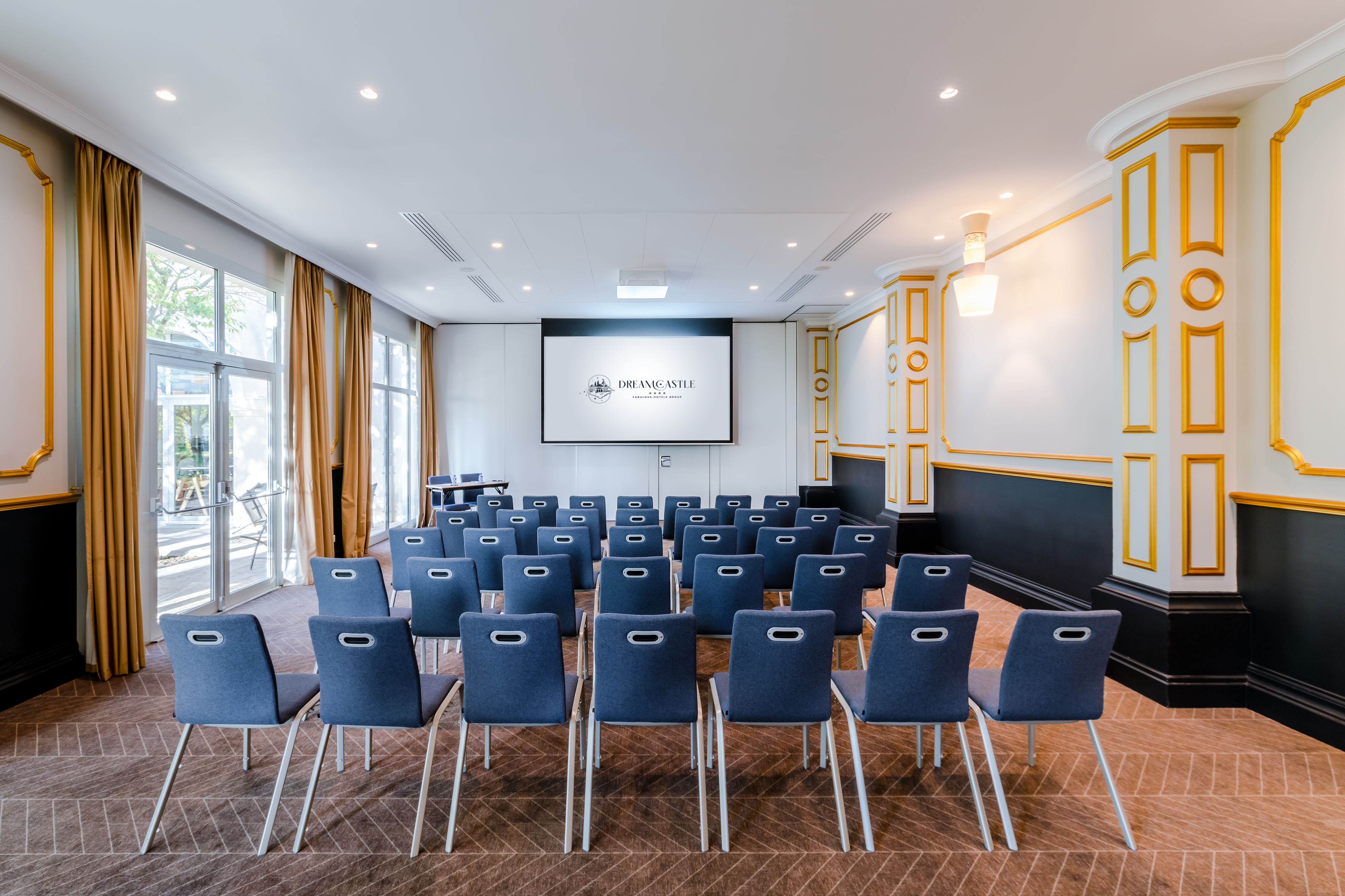 Dream Castle Paris - nuotrauka