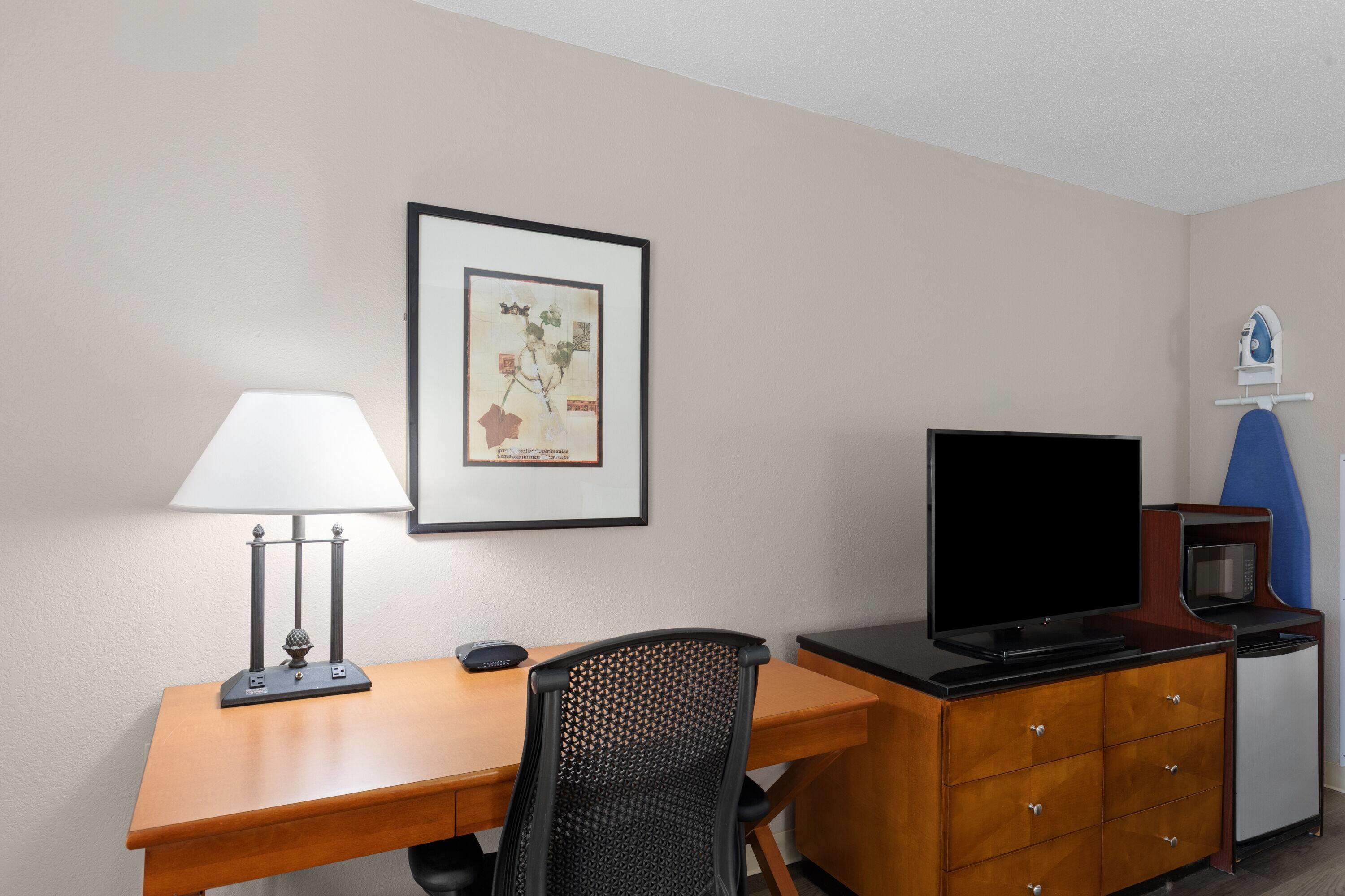 Baymont by Wyndham Knoxville I-75