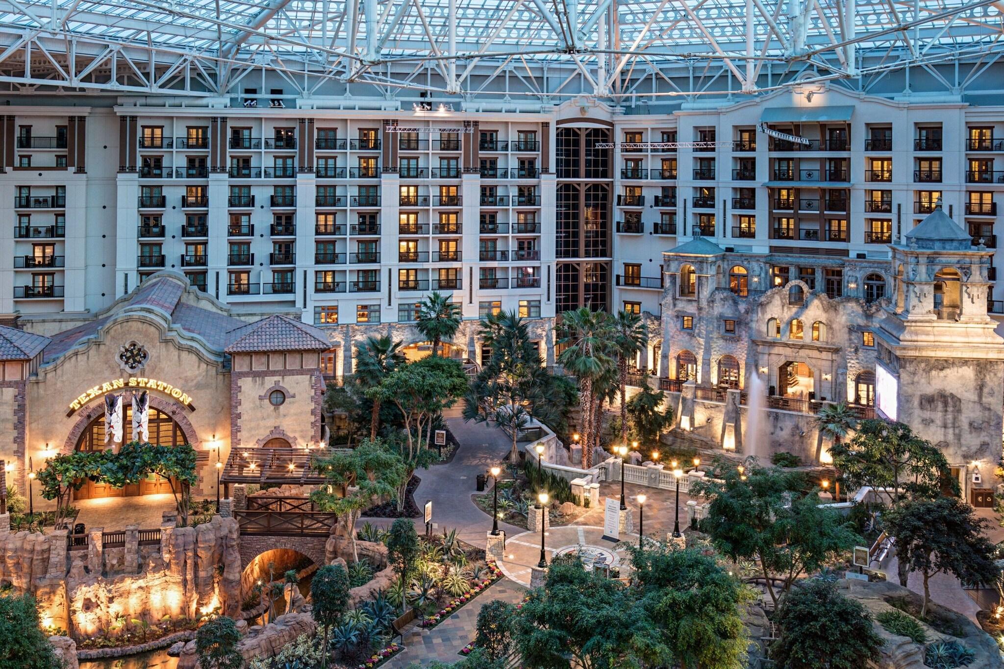 Photo of Gaylord Texan Resort & Convention Center