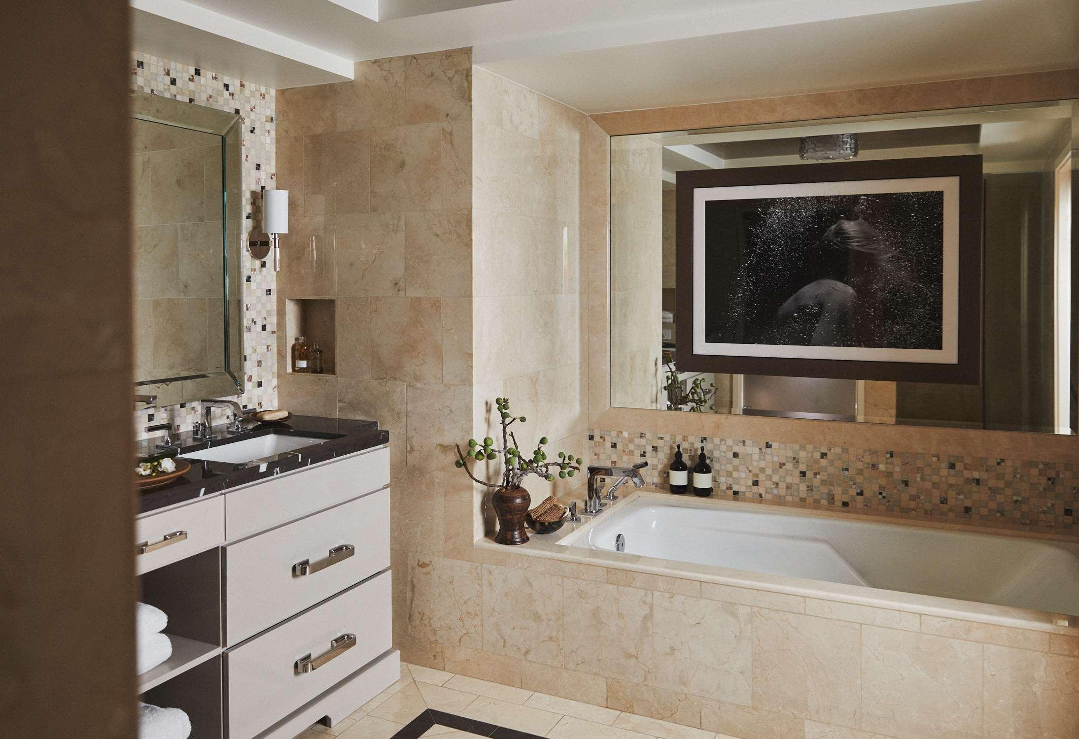 L'Ermitage Beverly Hills