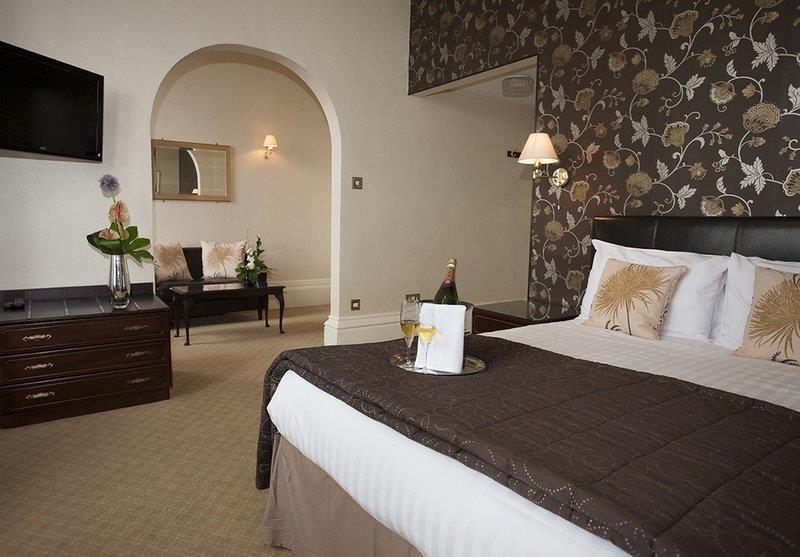 Royal Clifton Hotel