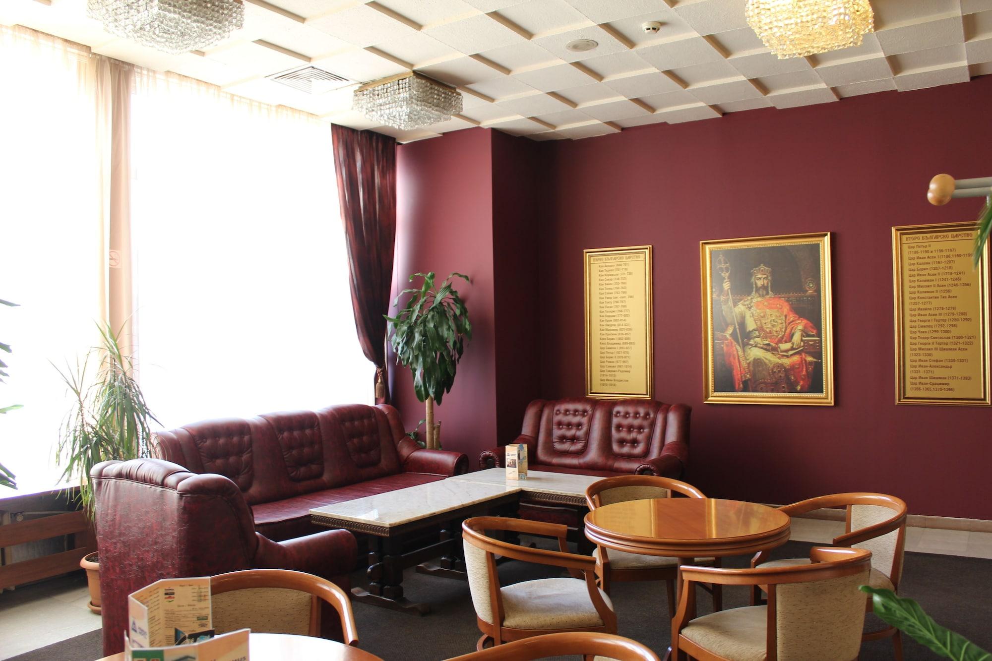 Hemus Hotel by null