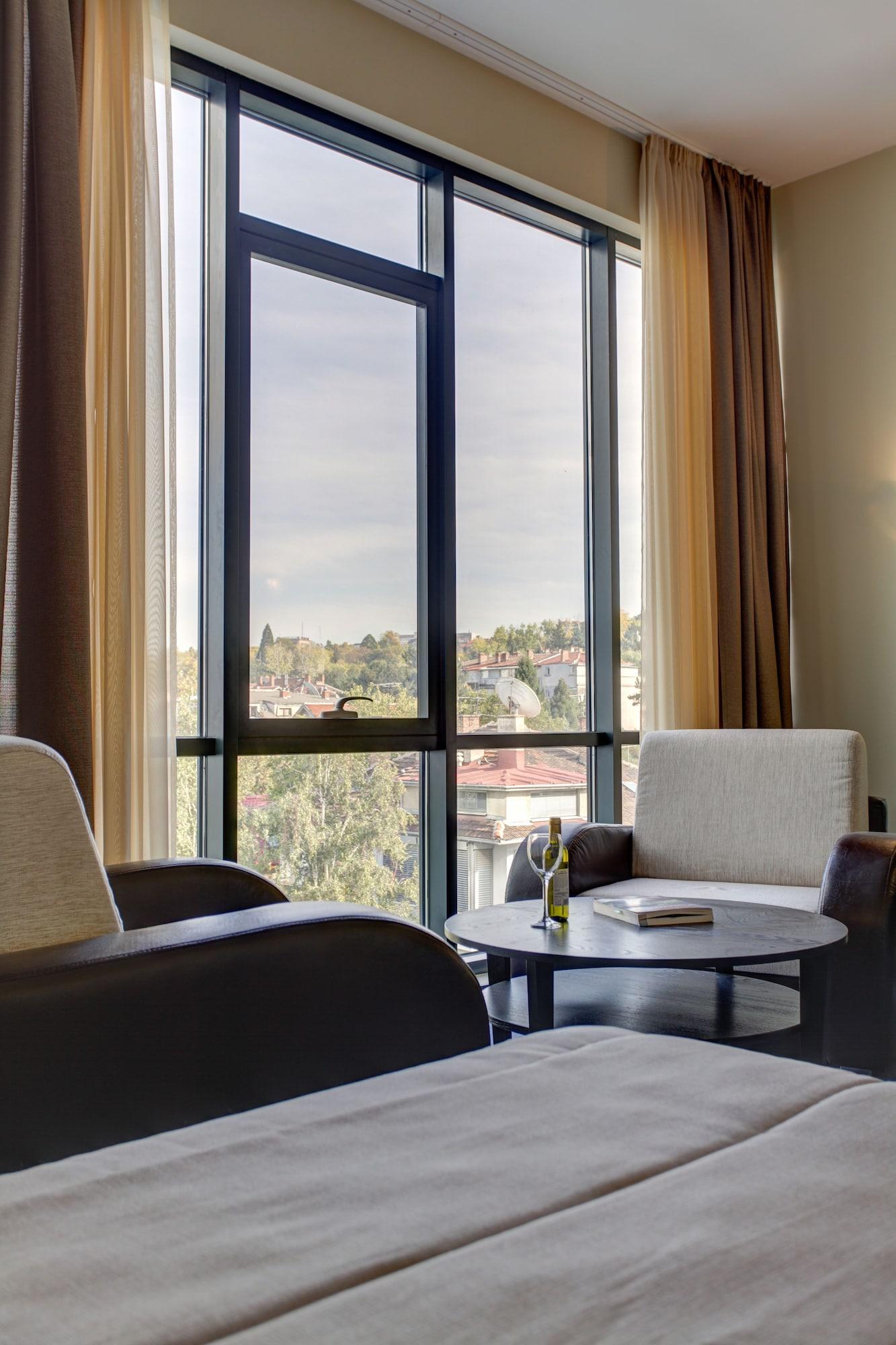 Hemus Hotel by null