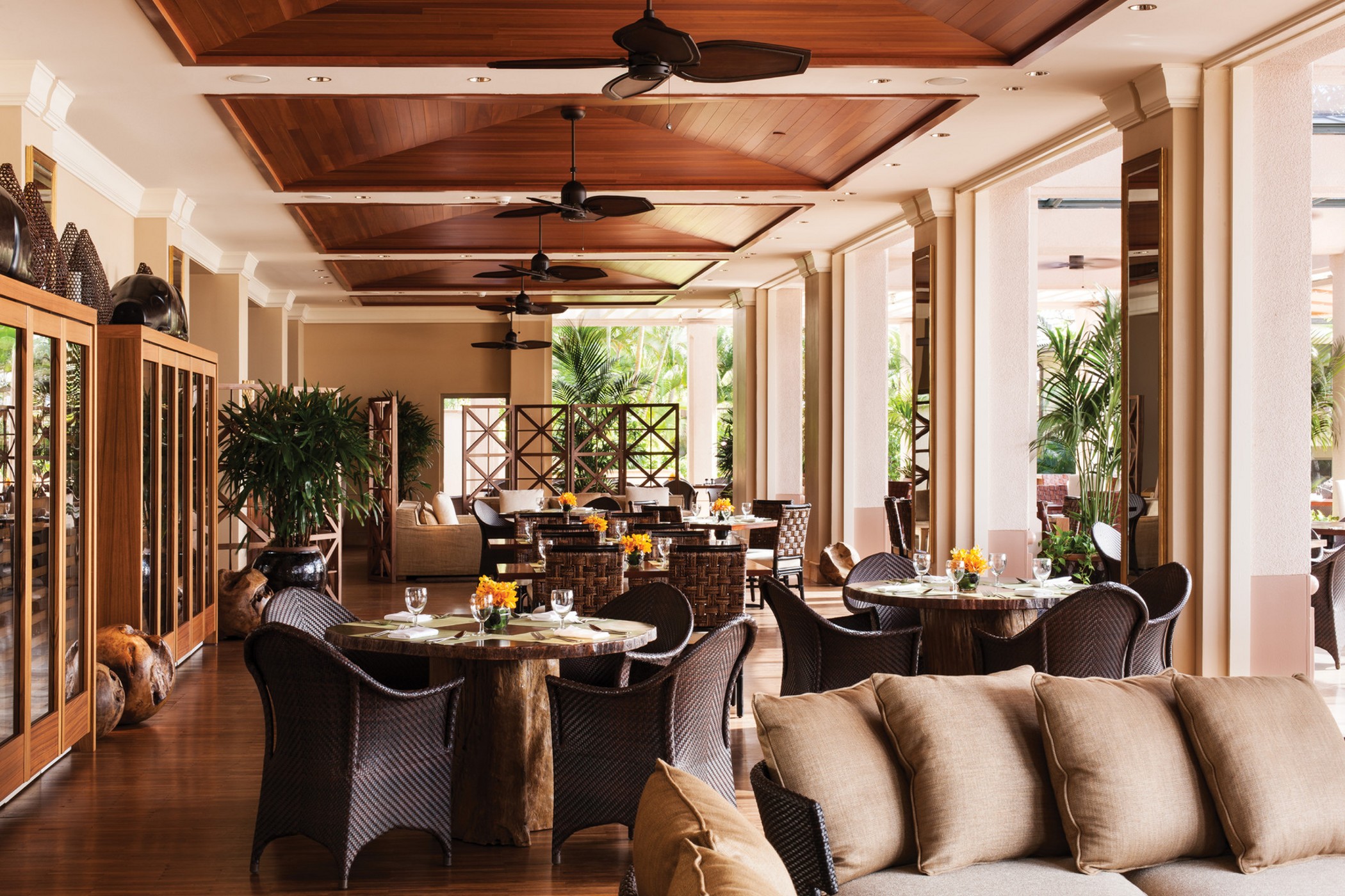 Four Seasons Resort Lanai by null