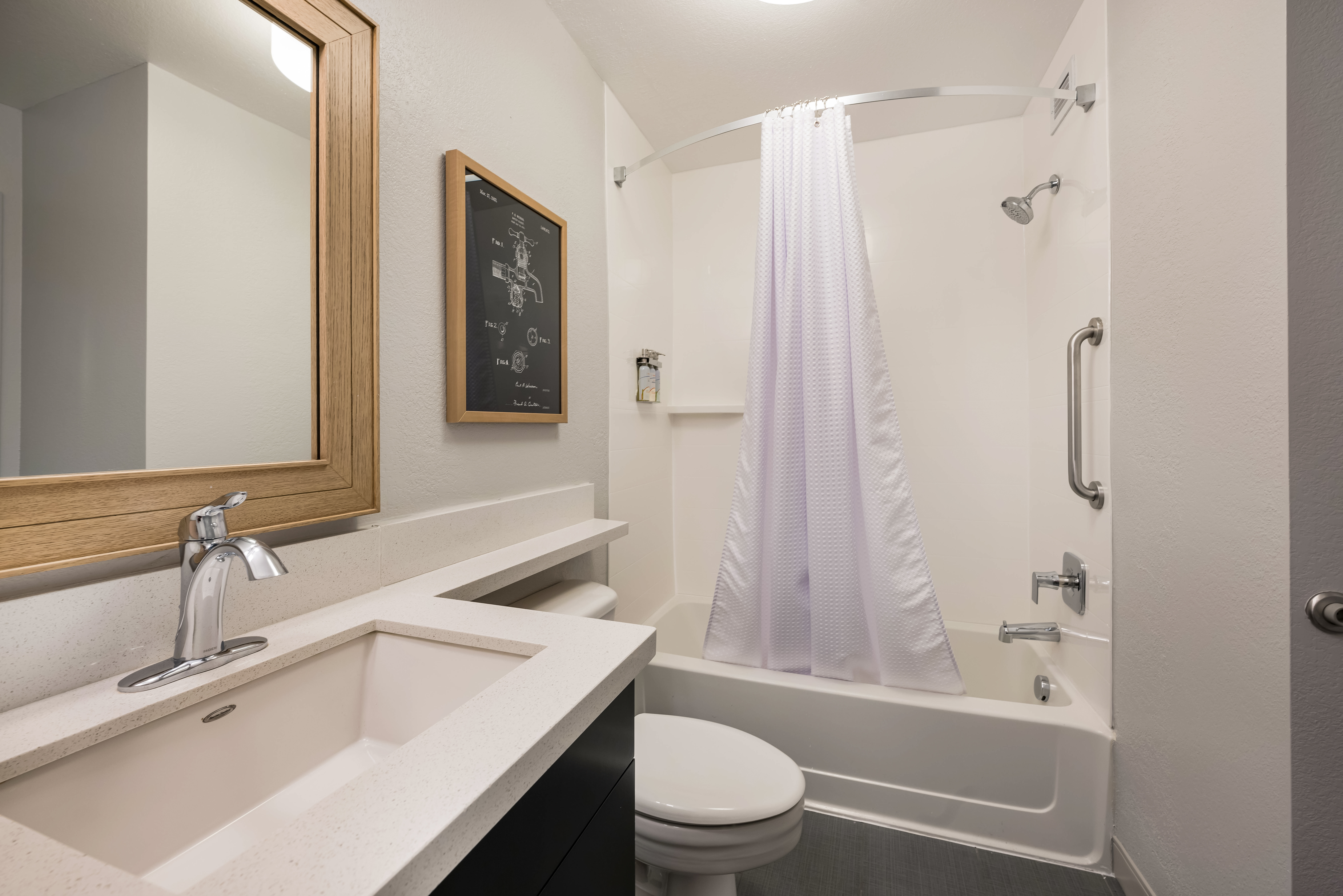Sonesta Simply Suites Jersey City