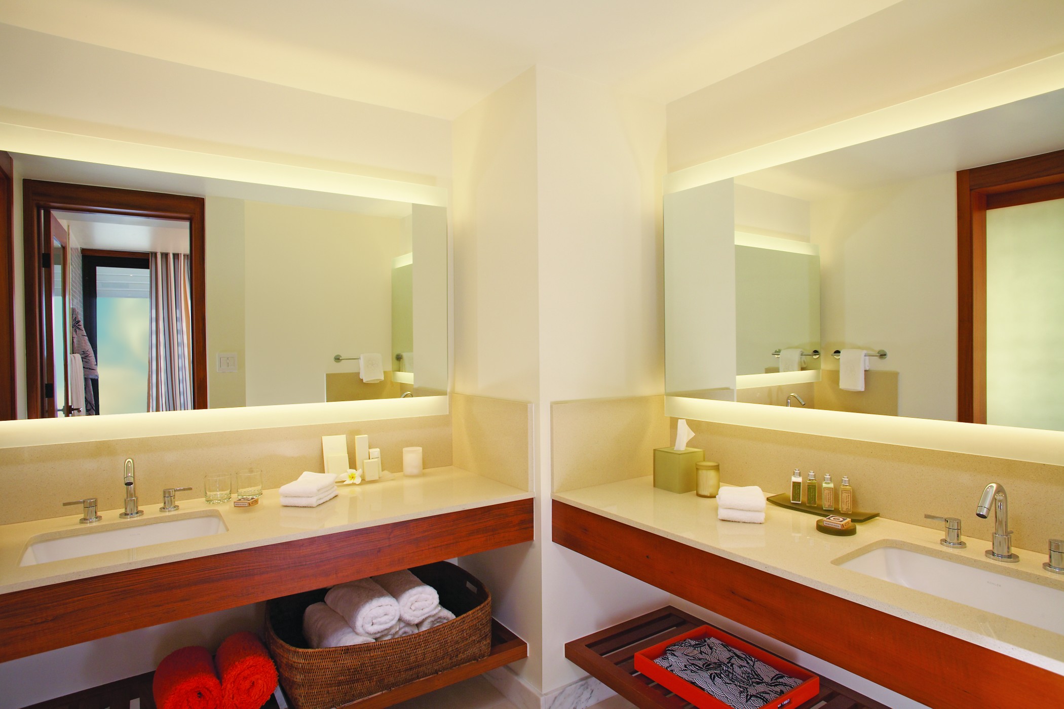 Mauna Kea Beach Hotel, Autograph Collection by null