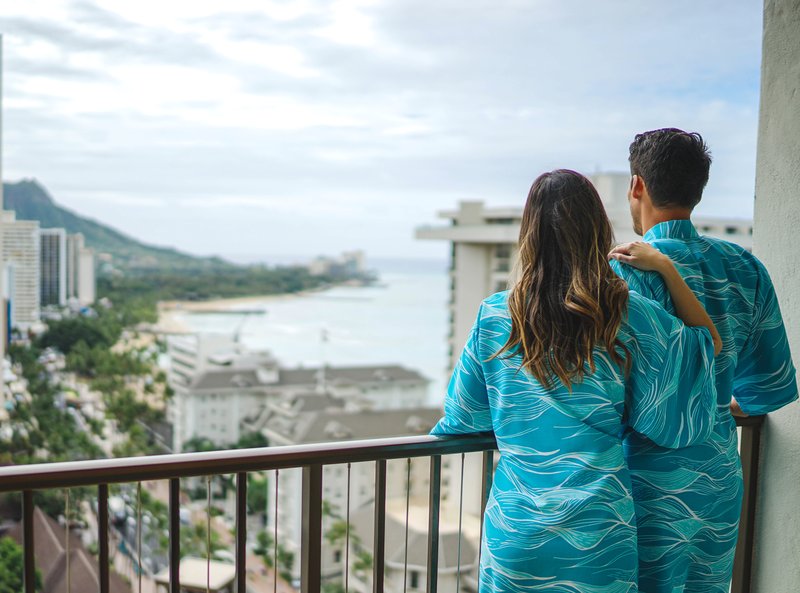 OUTRIGGER Waikiki Beachcomber Hotel by null