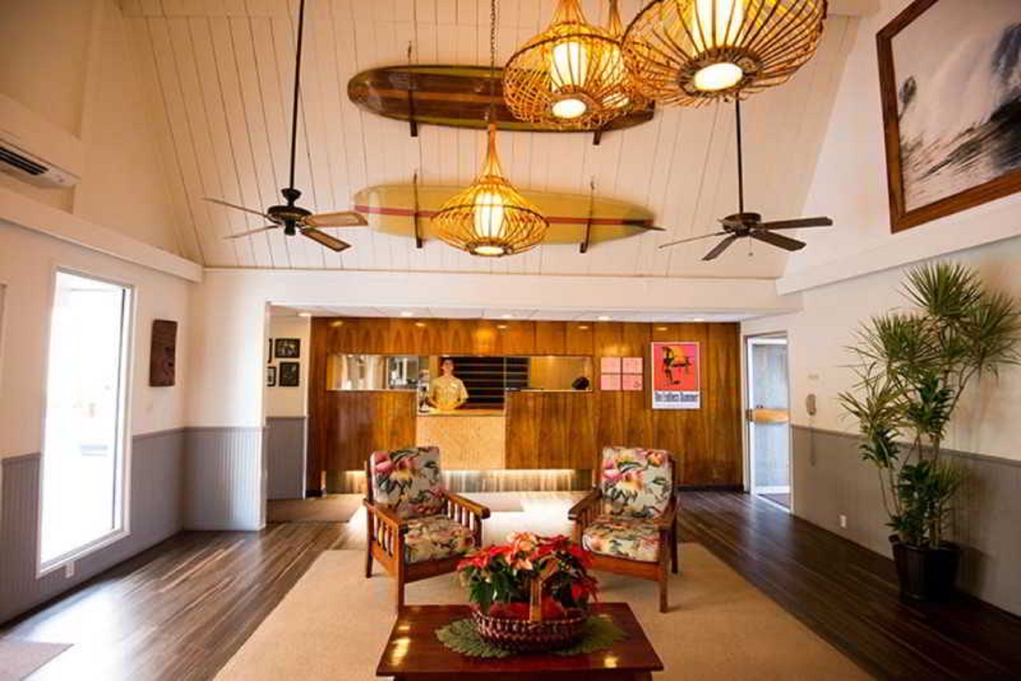 Pacific Marina Inn by null