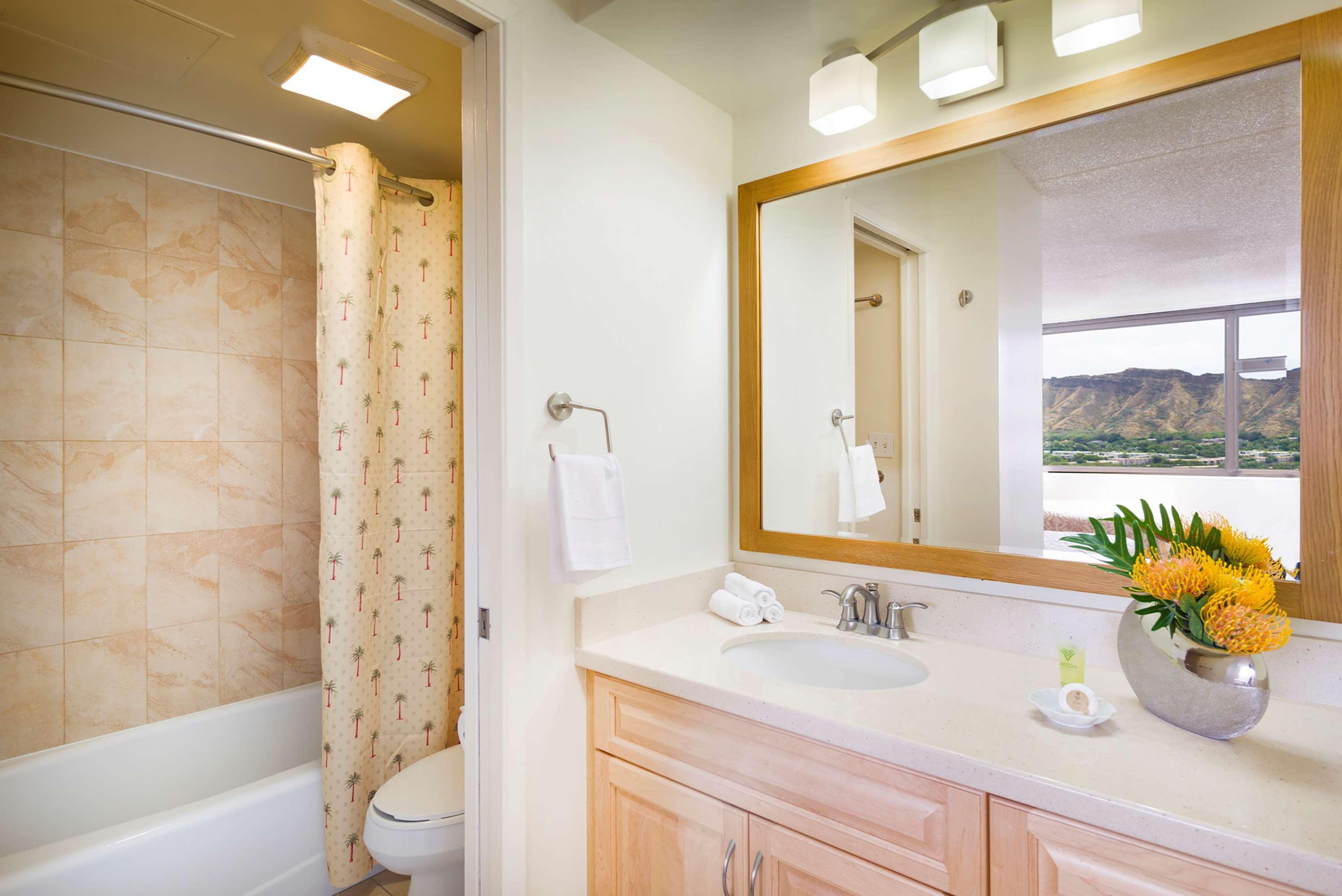 Aston at the Waikiki Banyan by null