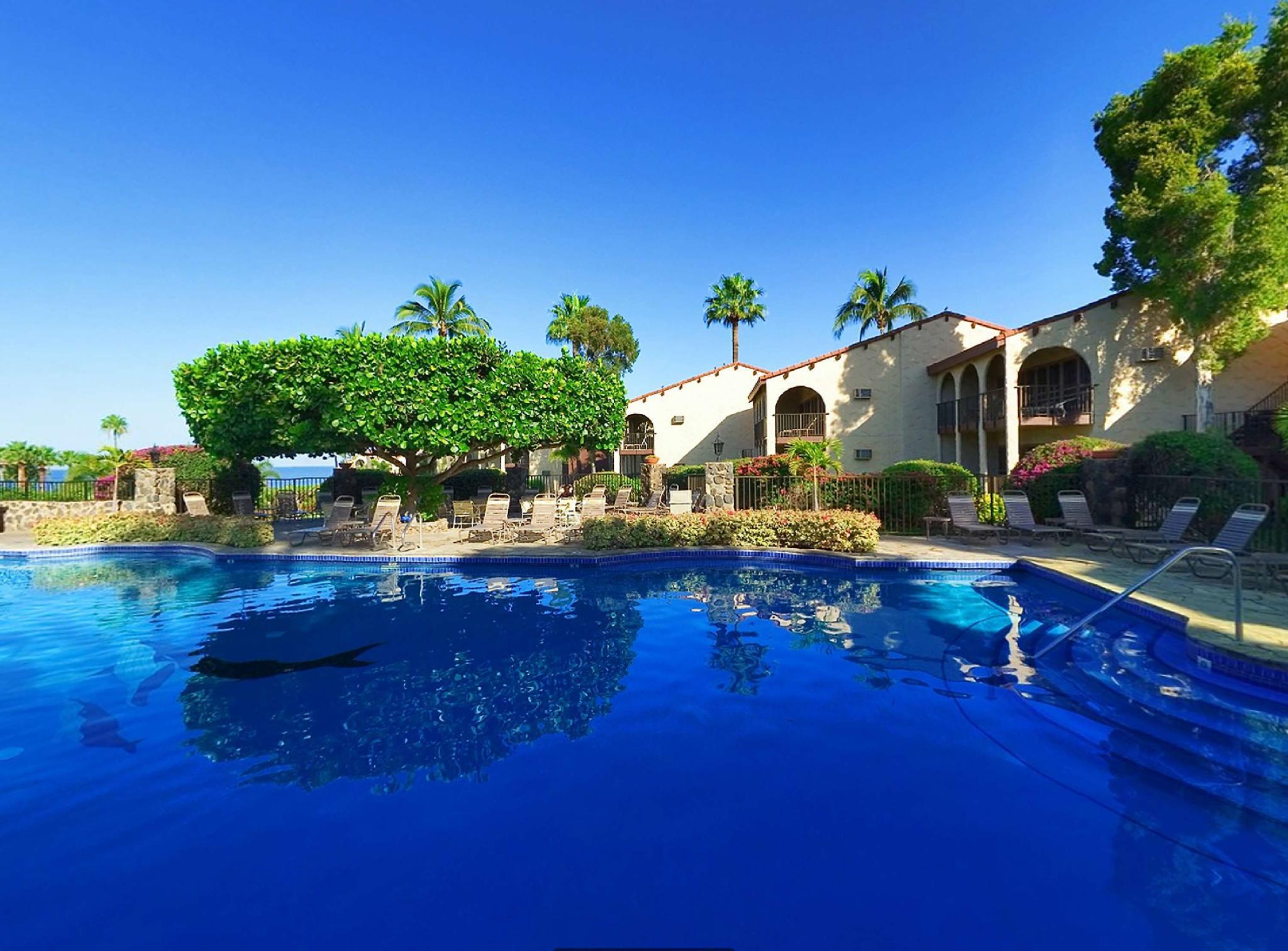 Aston Maui Hill Resort by null