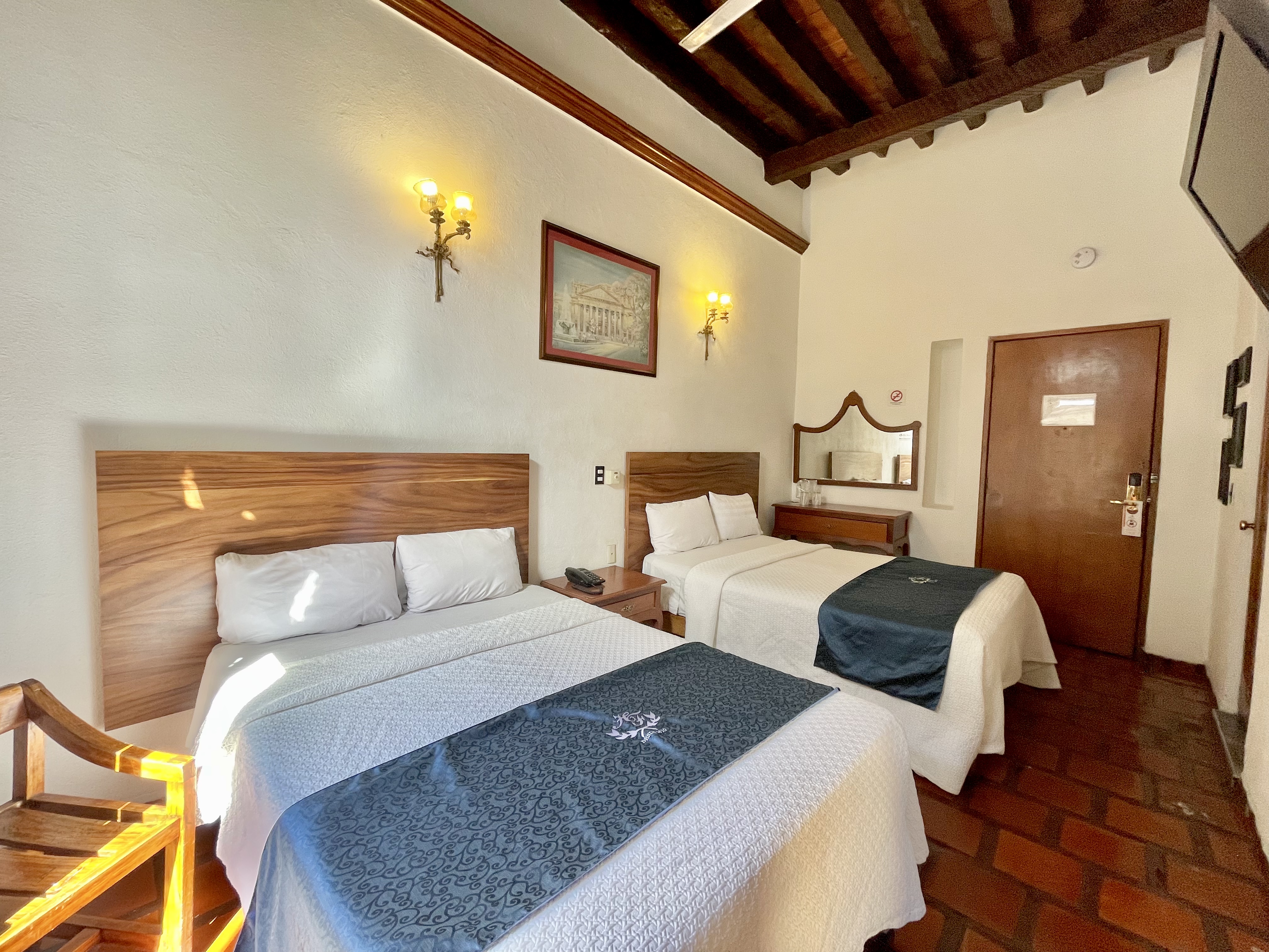 Hotel Francés by null