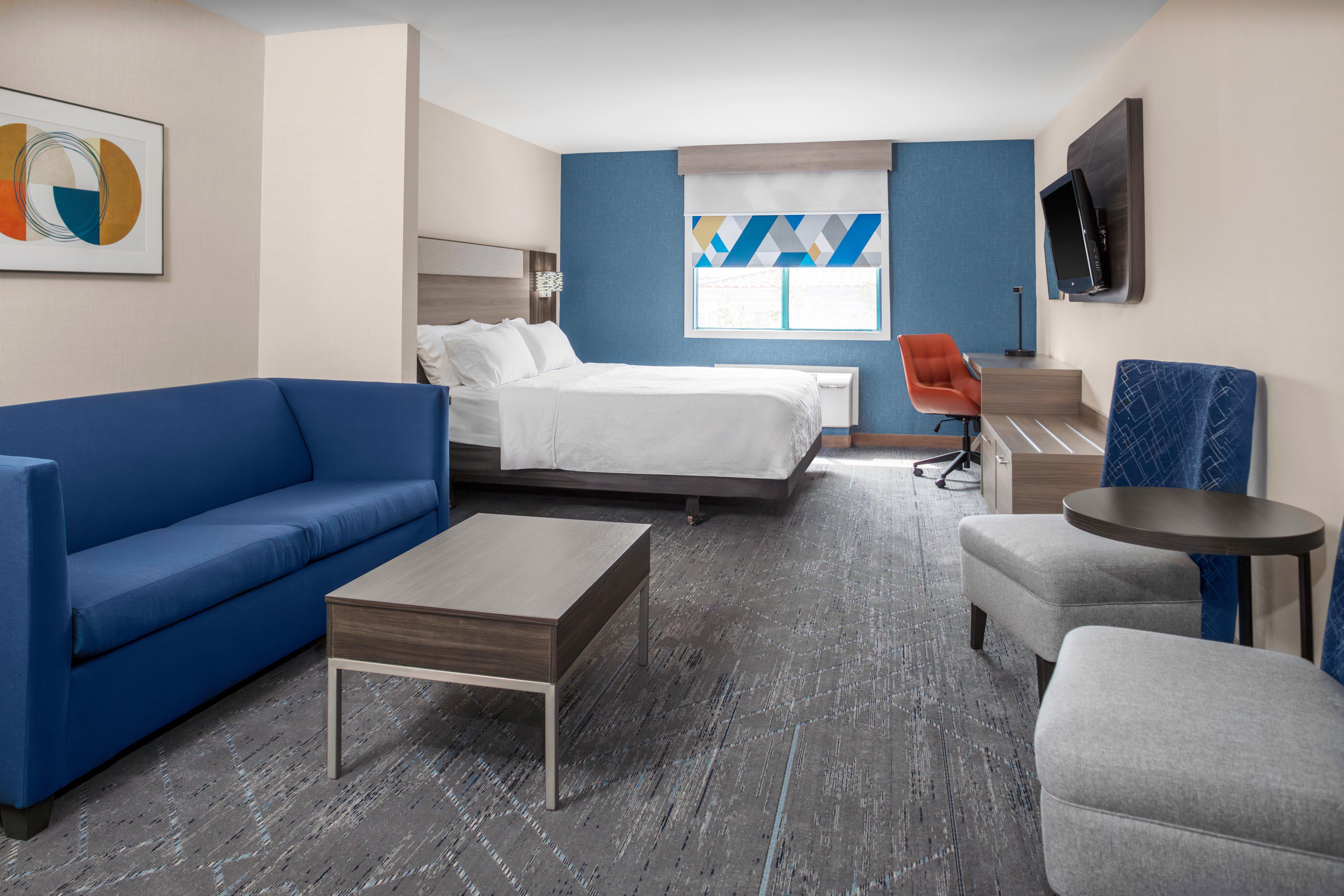 Holiday Inn Express & Suites Hermosa Beach