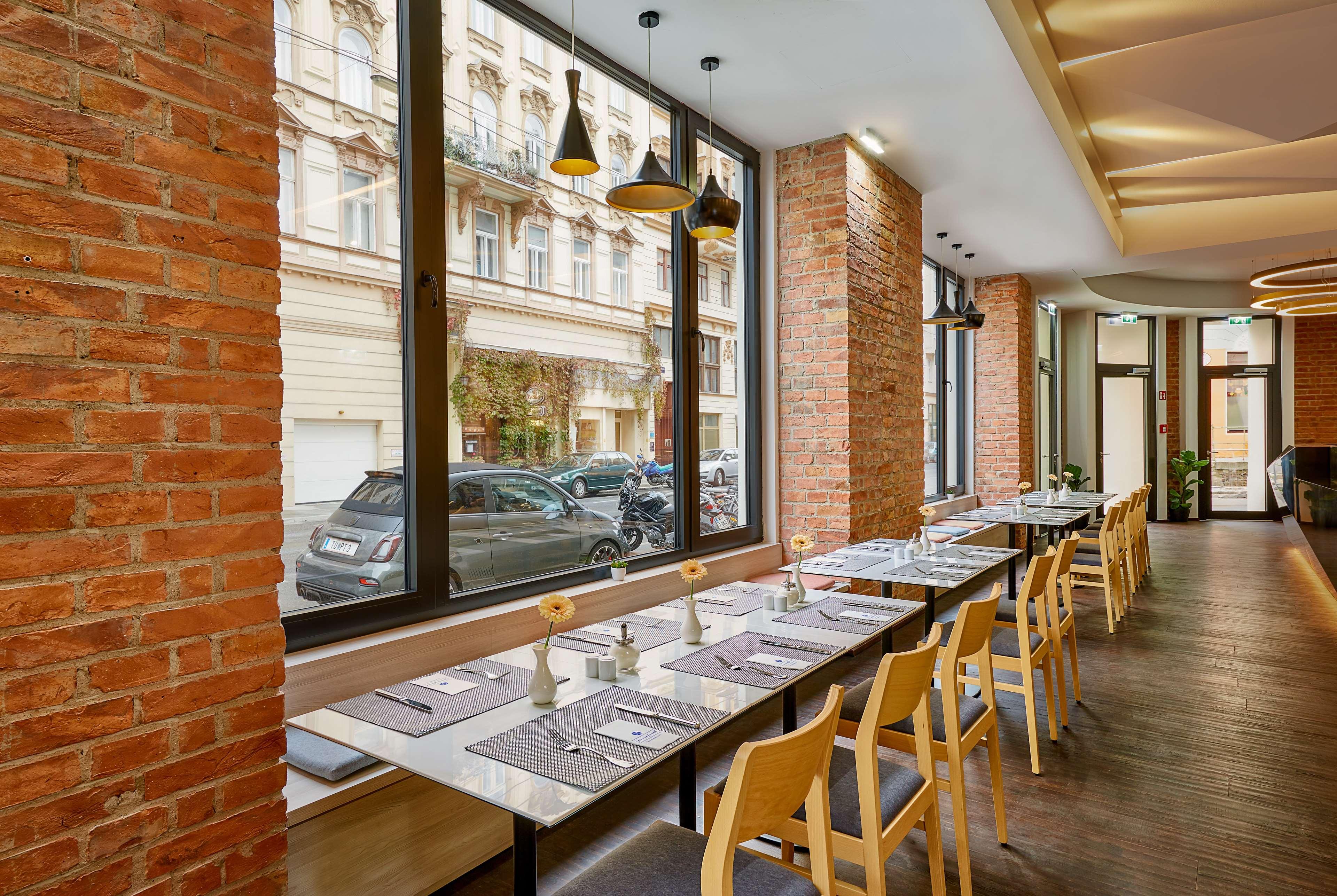 Austria Trend Hotel Albatros