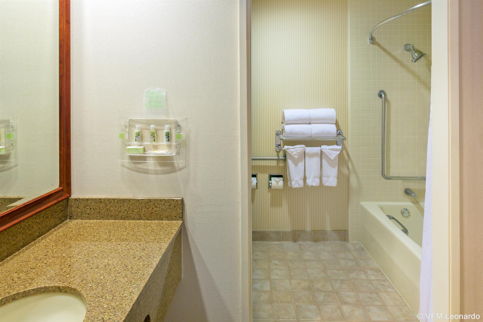 Holiday Inn Santa ANA-Orange Co. by null