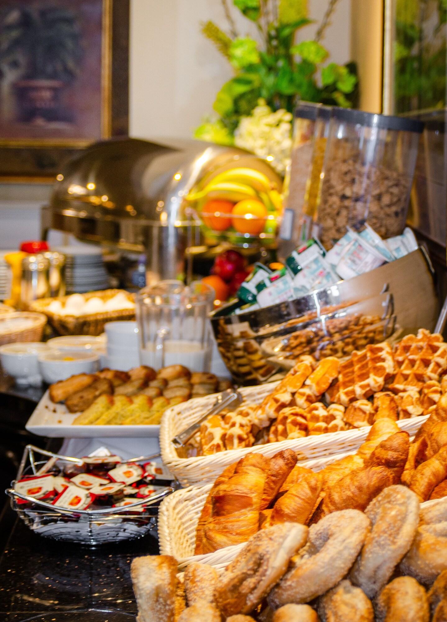 Le St-Martin Hotel & Suites Laval