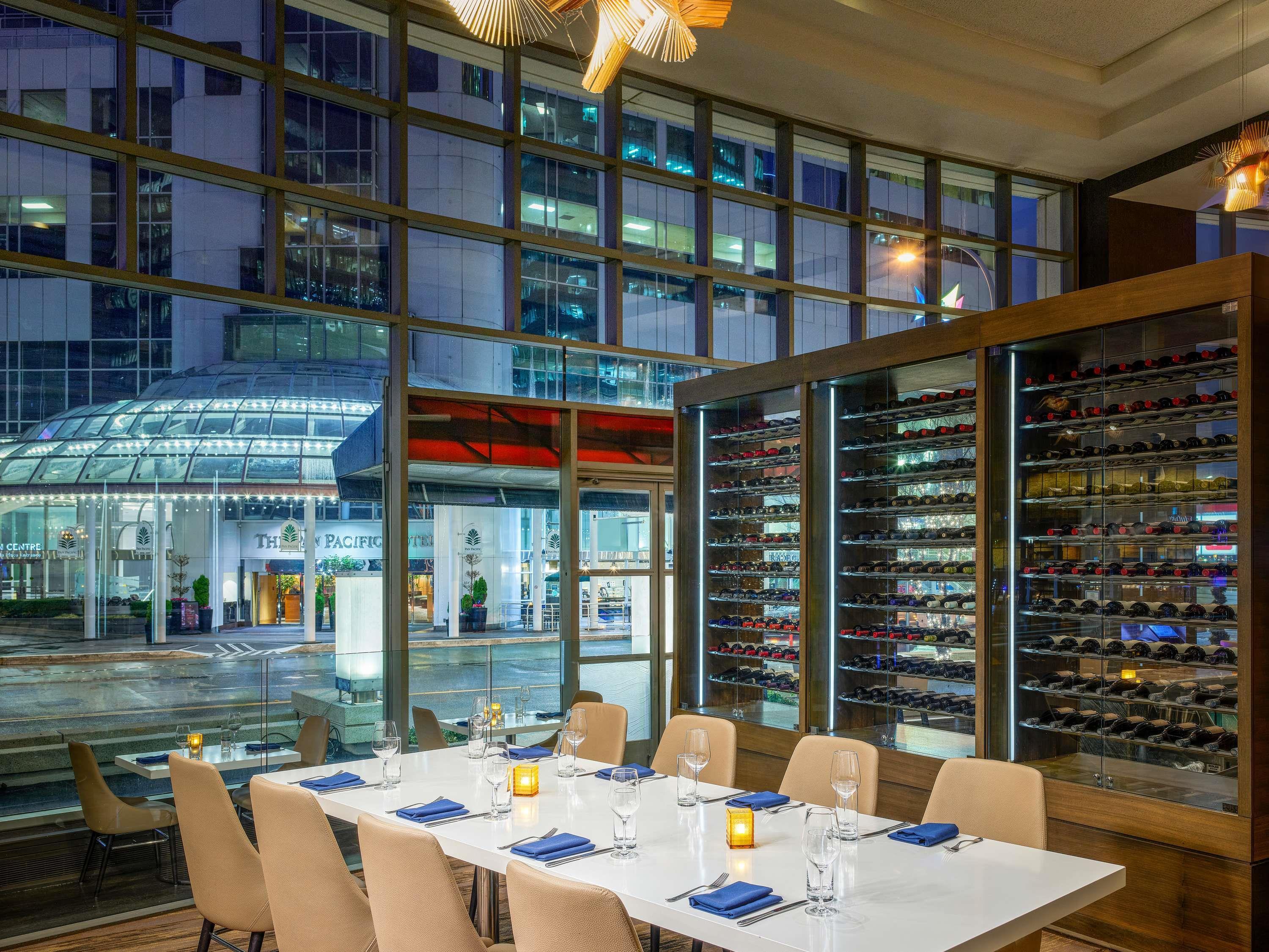 Fairmont Waterfront by null