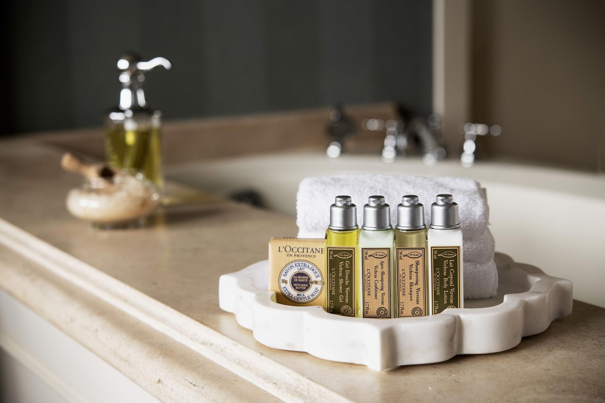 Wedgewood Hotel & Spa