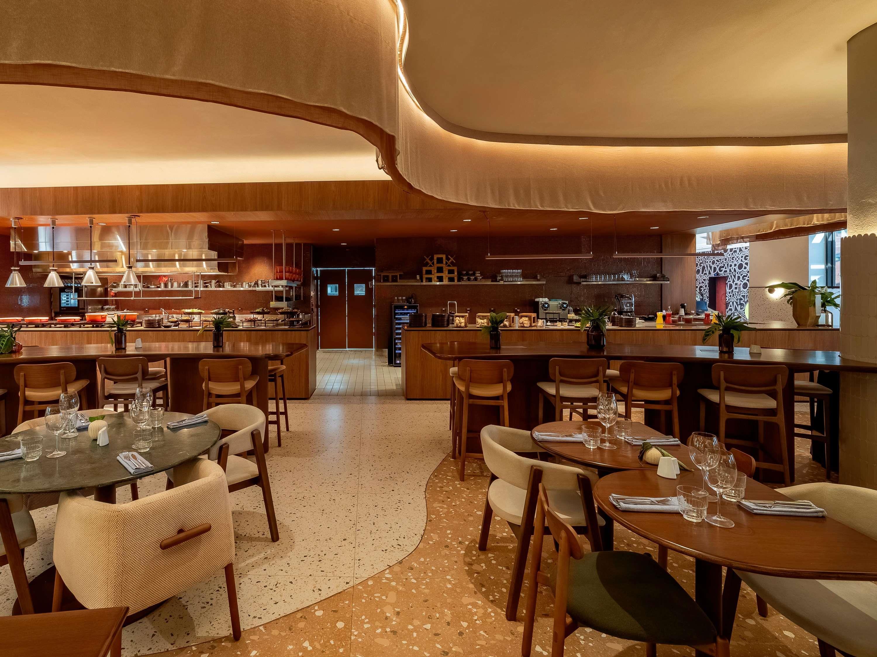 Pullman Sao Paulo Ibirapuera by null