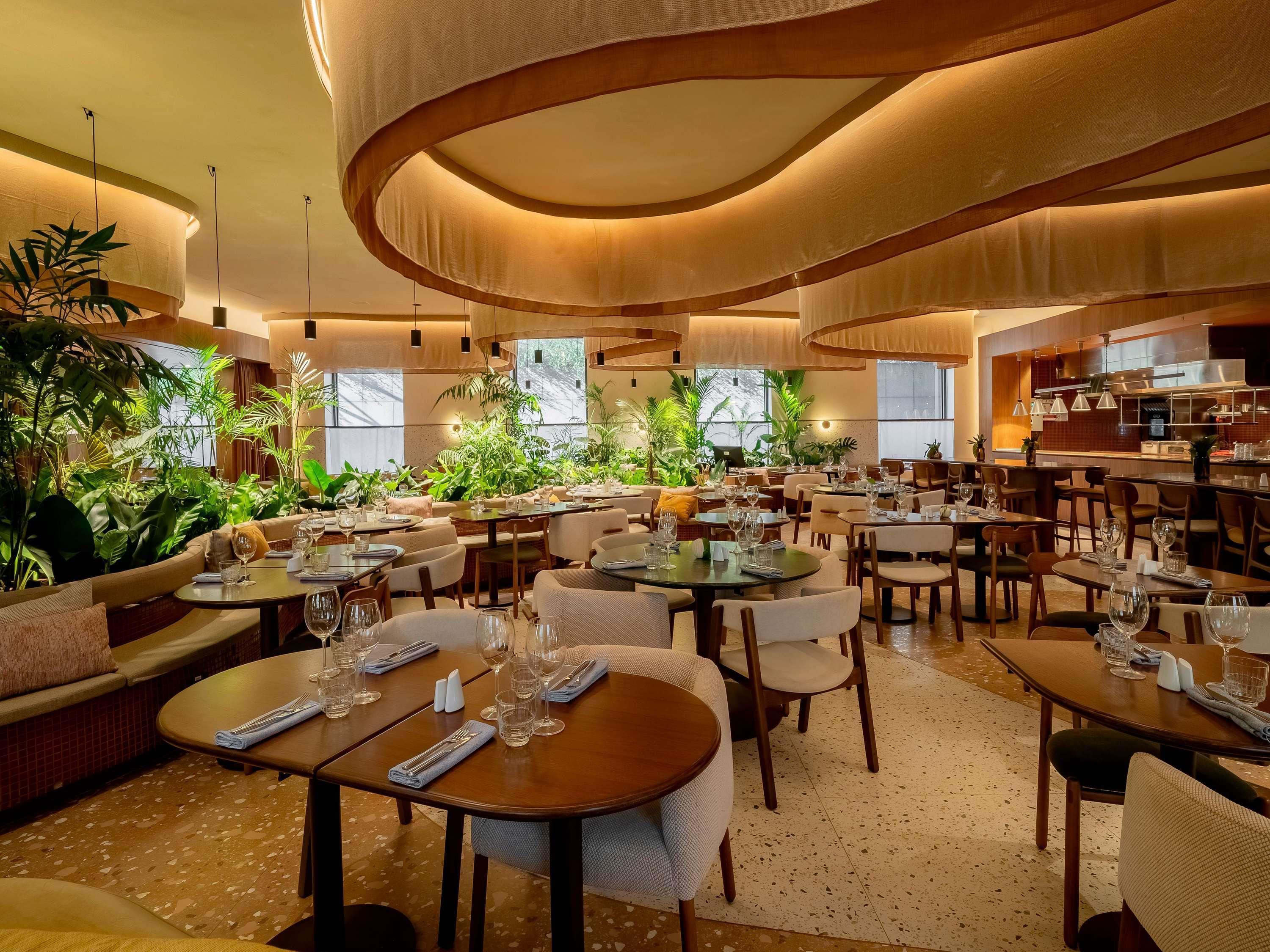 Pullman Sao Paulo Ibirapuera by null