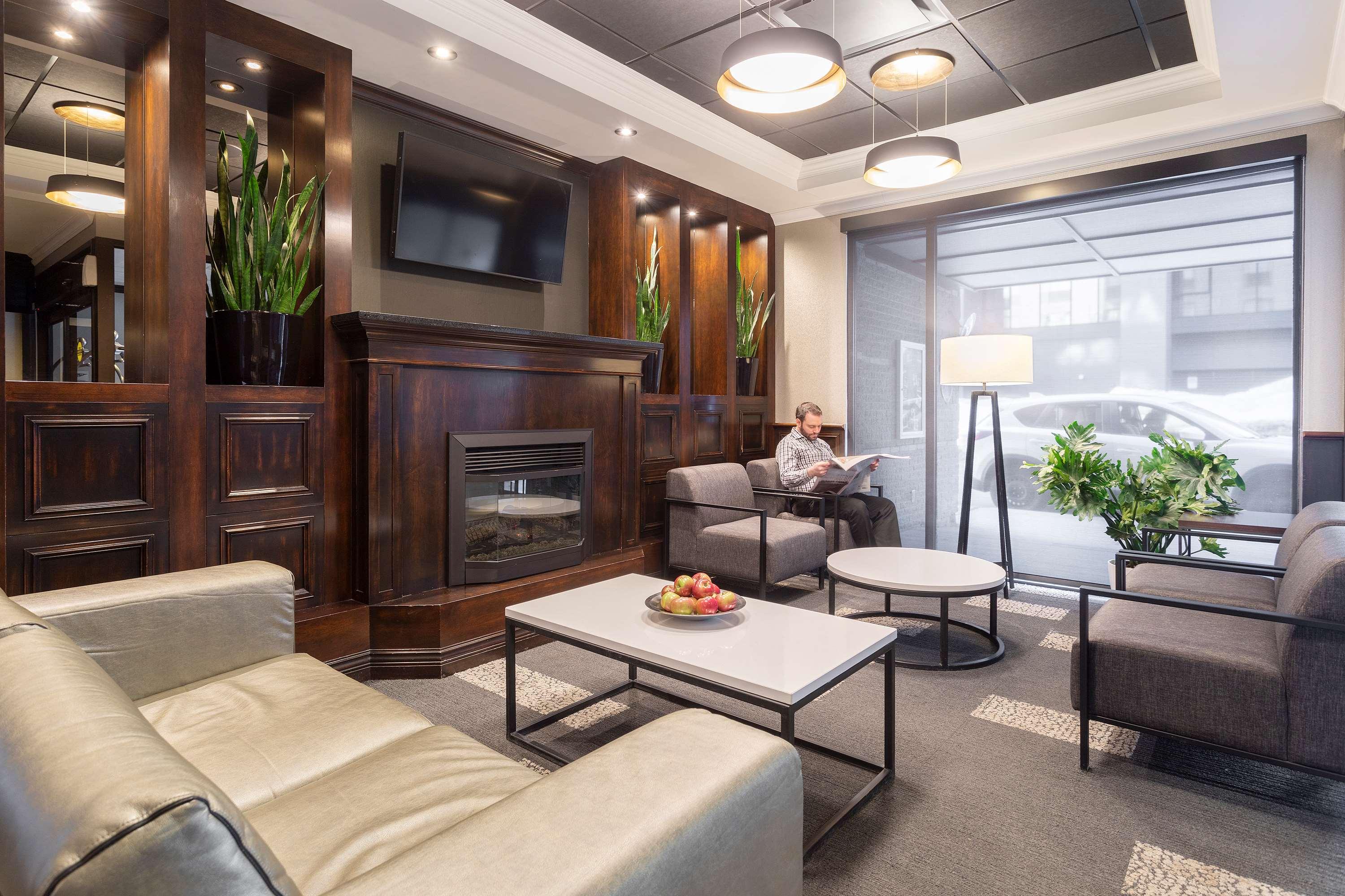 Best Western Plus City Centre/Centre-Ville by null