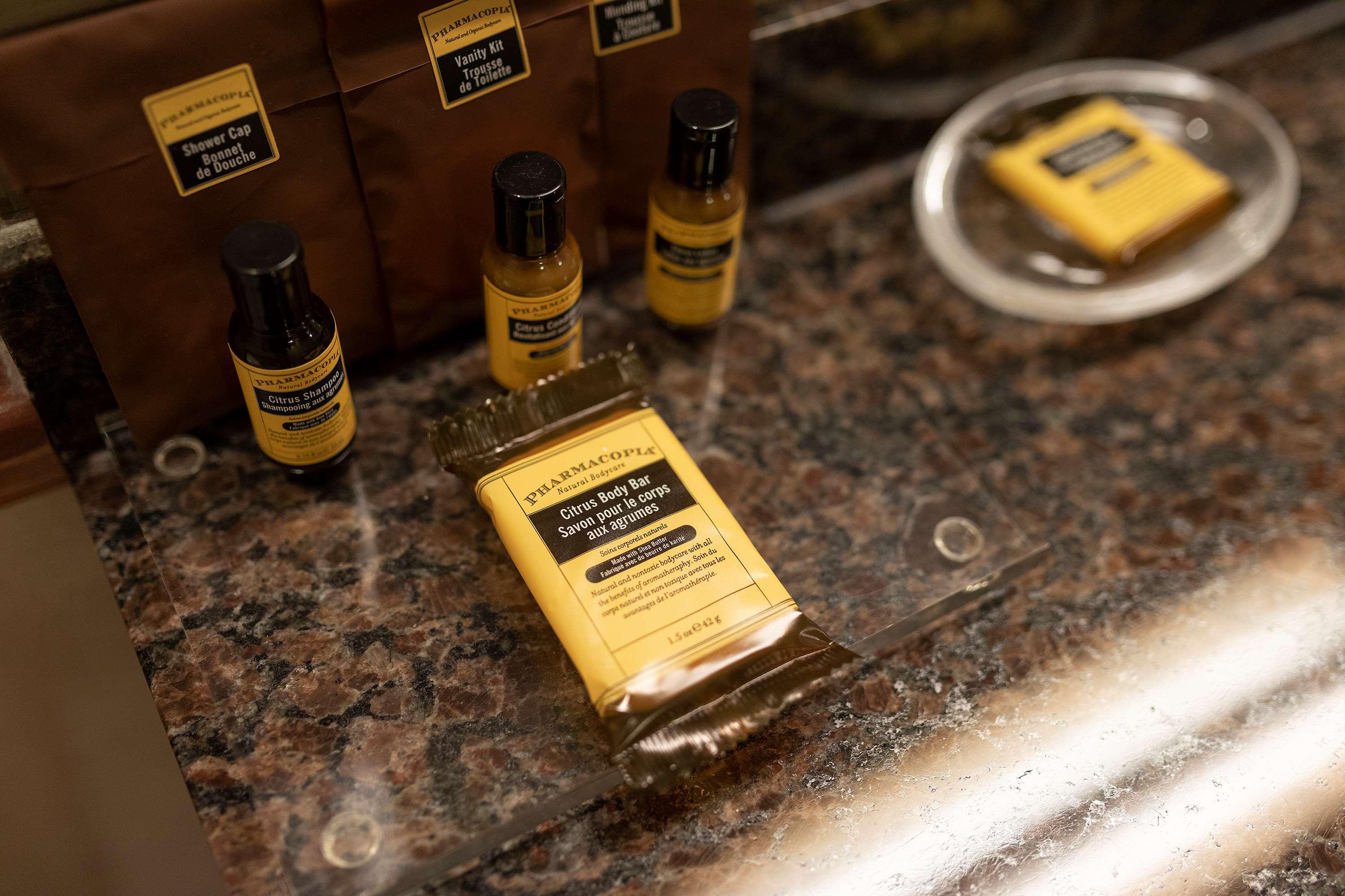 Best Western Plus City Centre/Centre-Ville by null