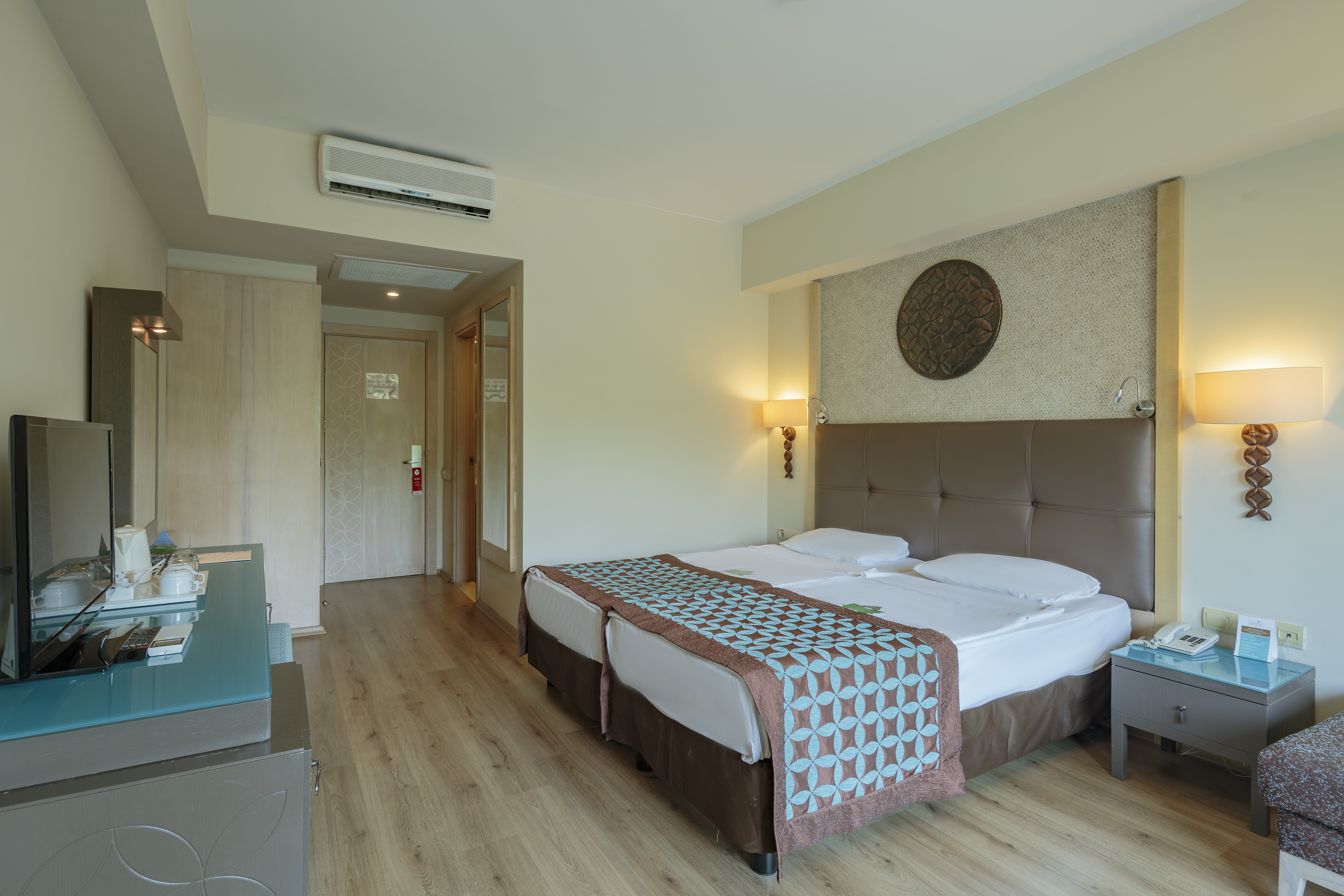Nashira Resort Hotel &...