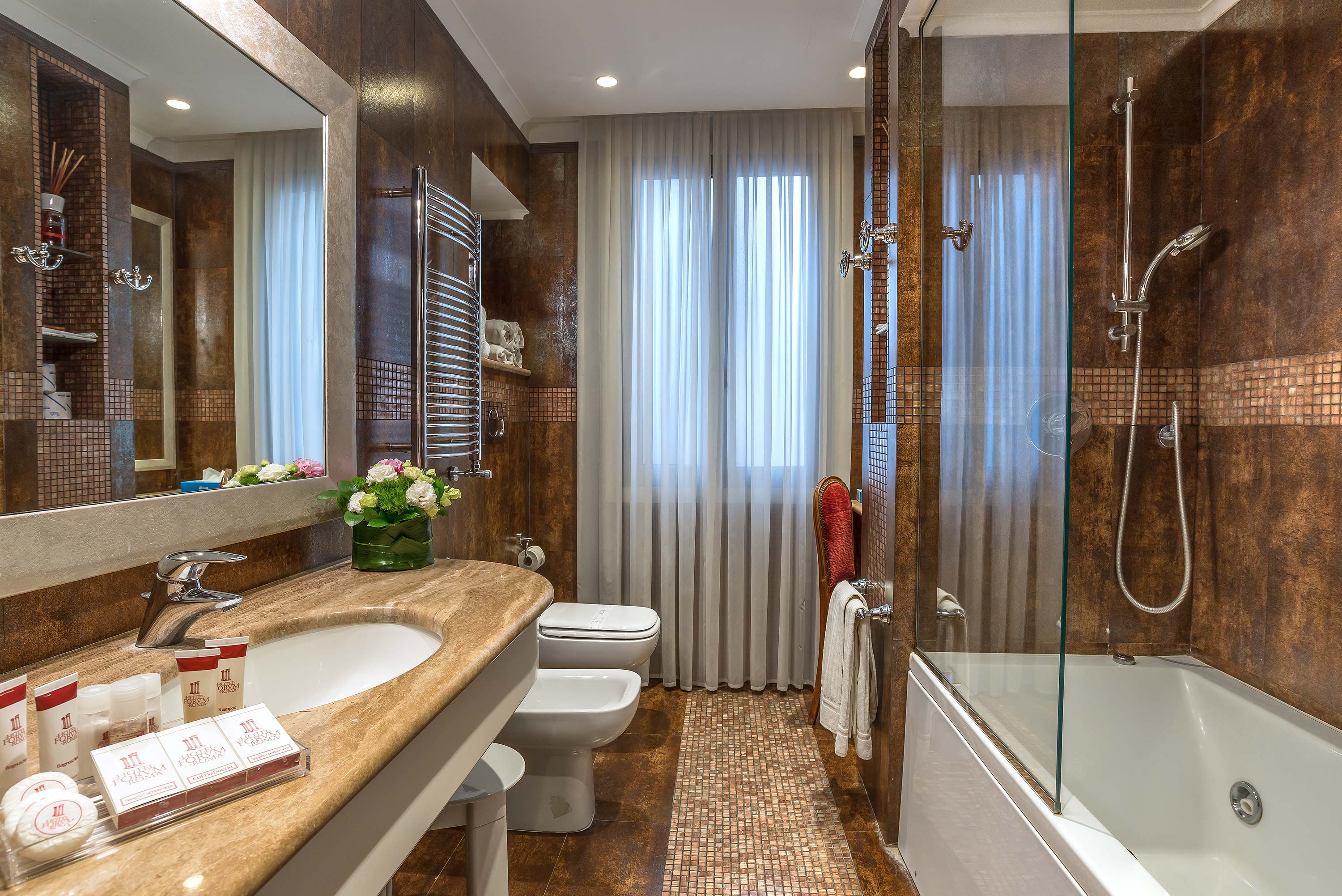 Hotel Forum by null