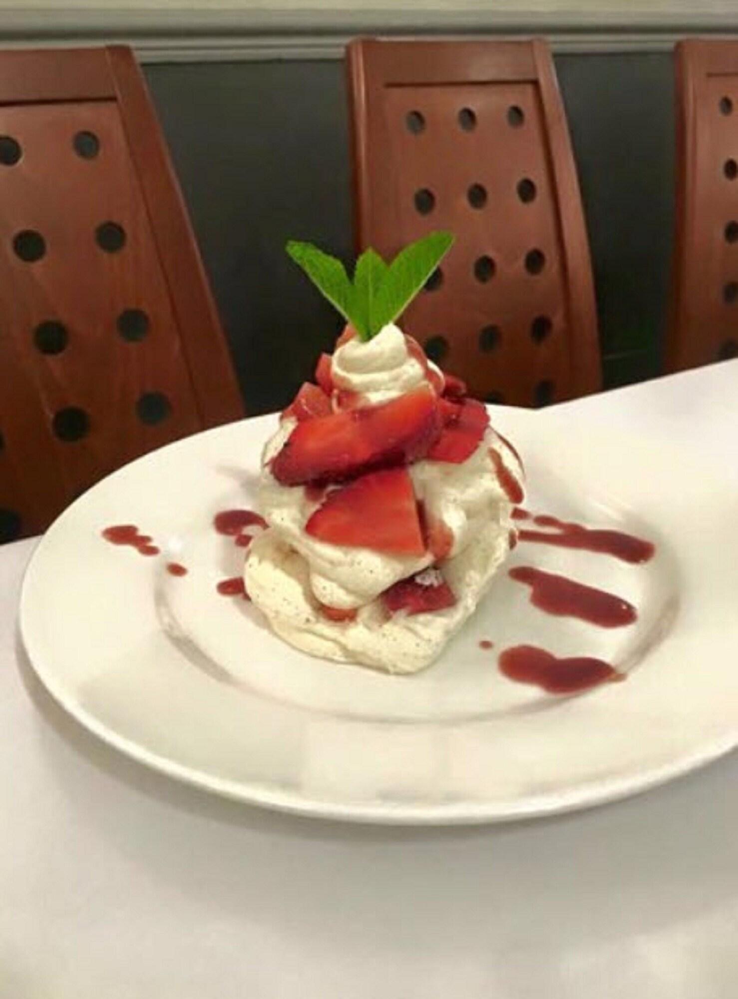 Tontine Hotel by null