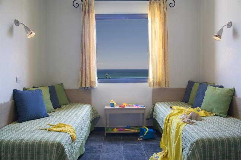 Atlantica Mikri Poli