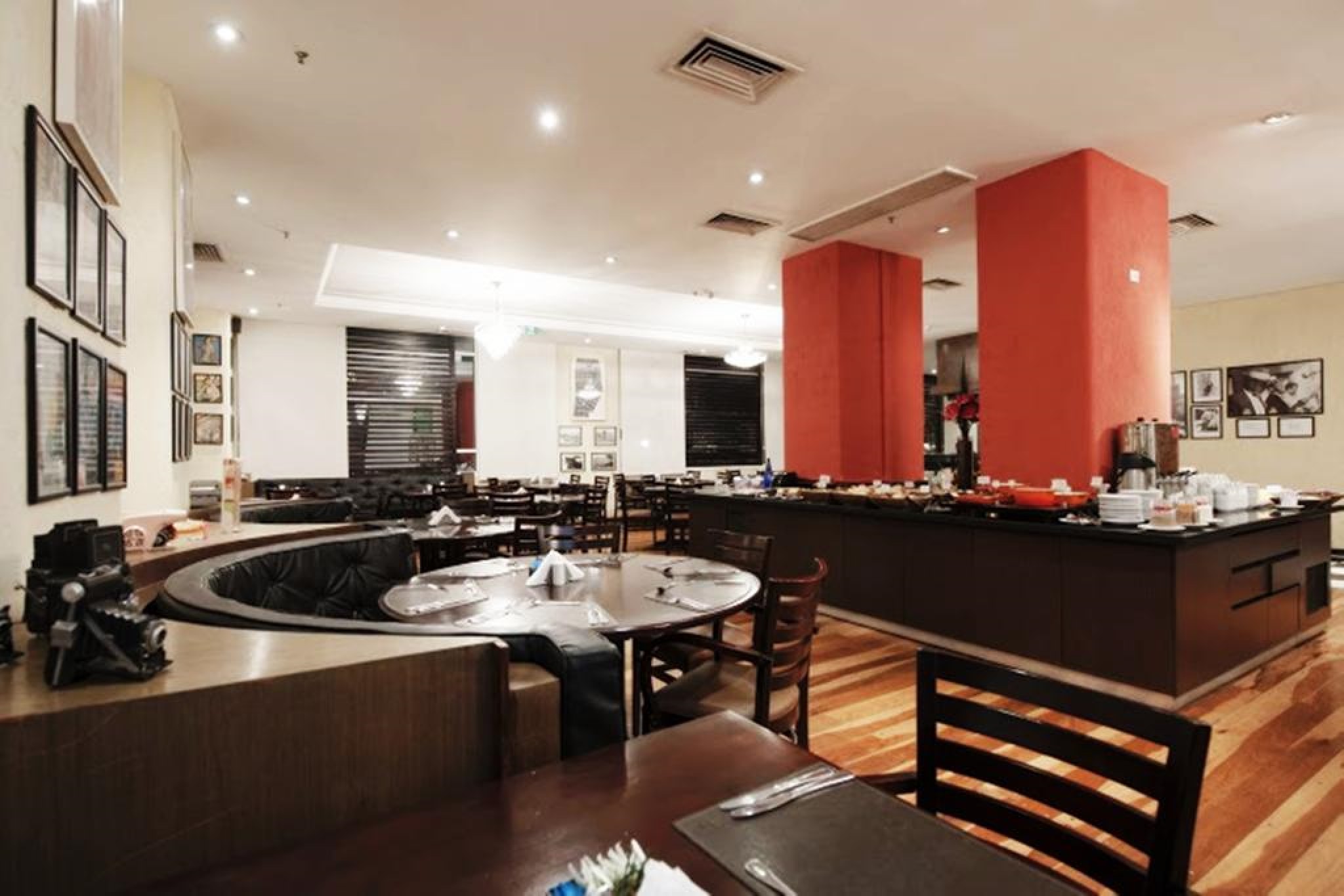 Quality Suites  Alphaville