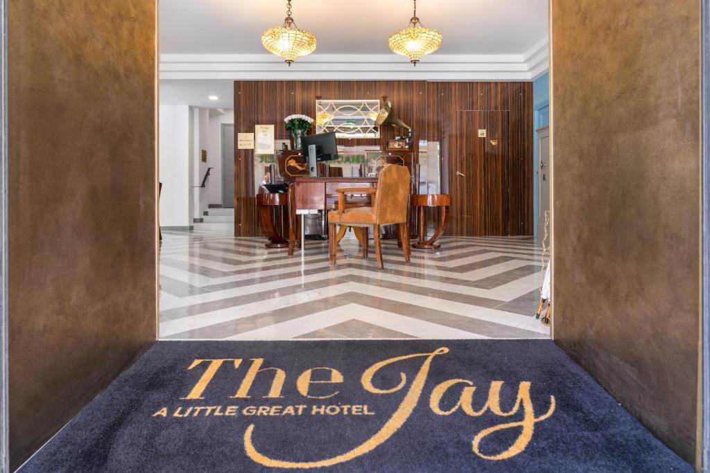 The Jay Hotel by HappyCulture - фото