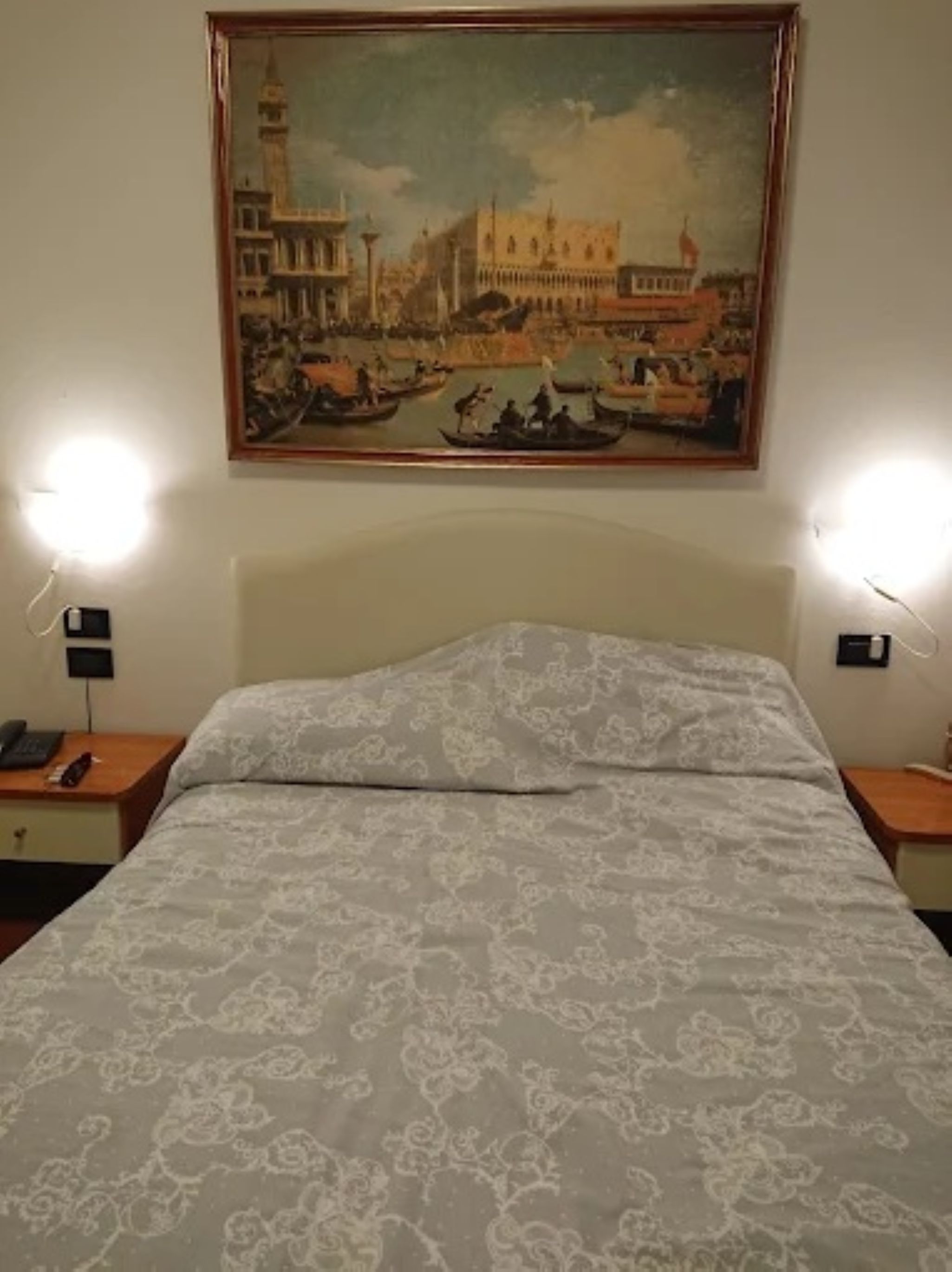 Agli Artisti - photo