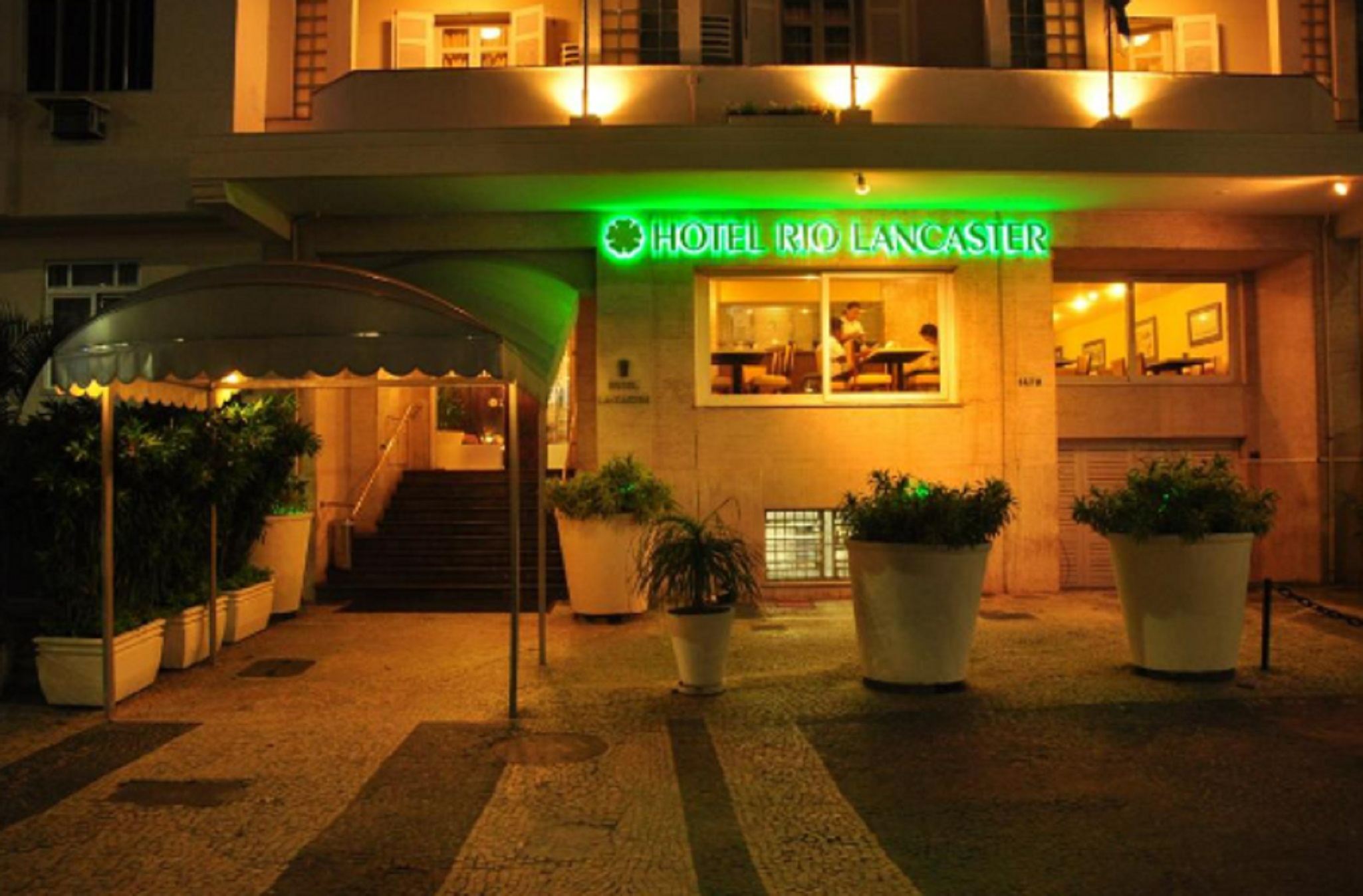 Rio Lancaster Hotel