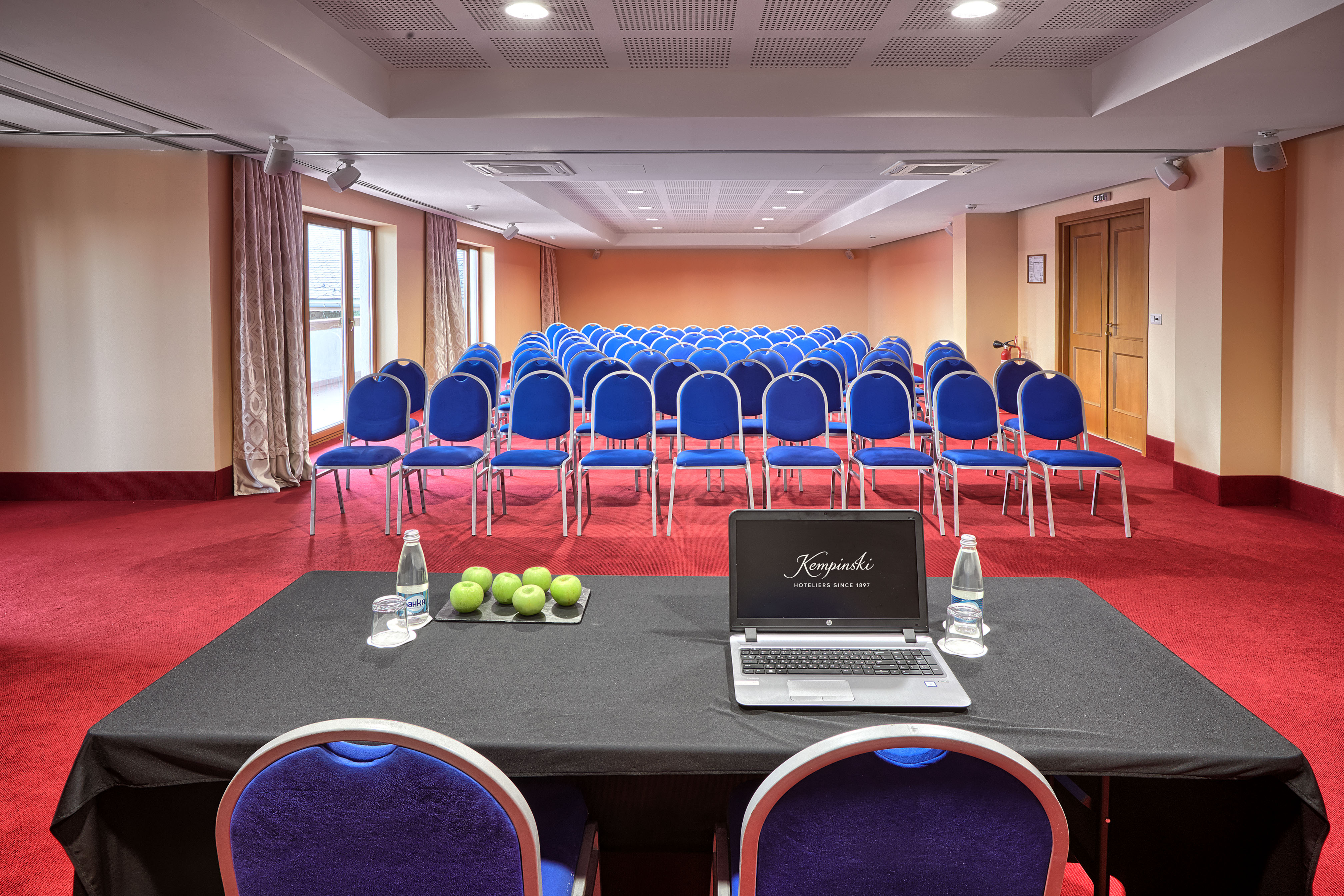 Kempinski Hotel Grand Arena Bansko by null