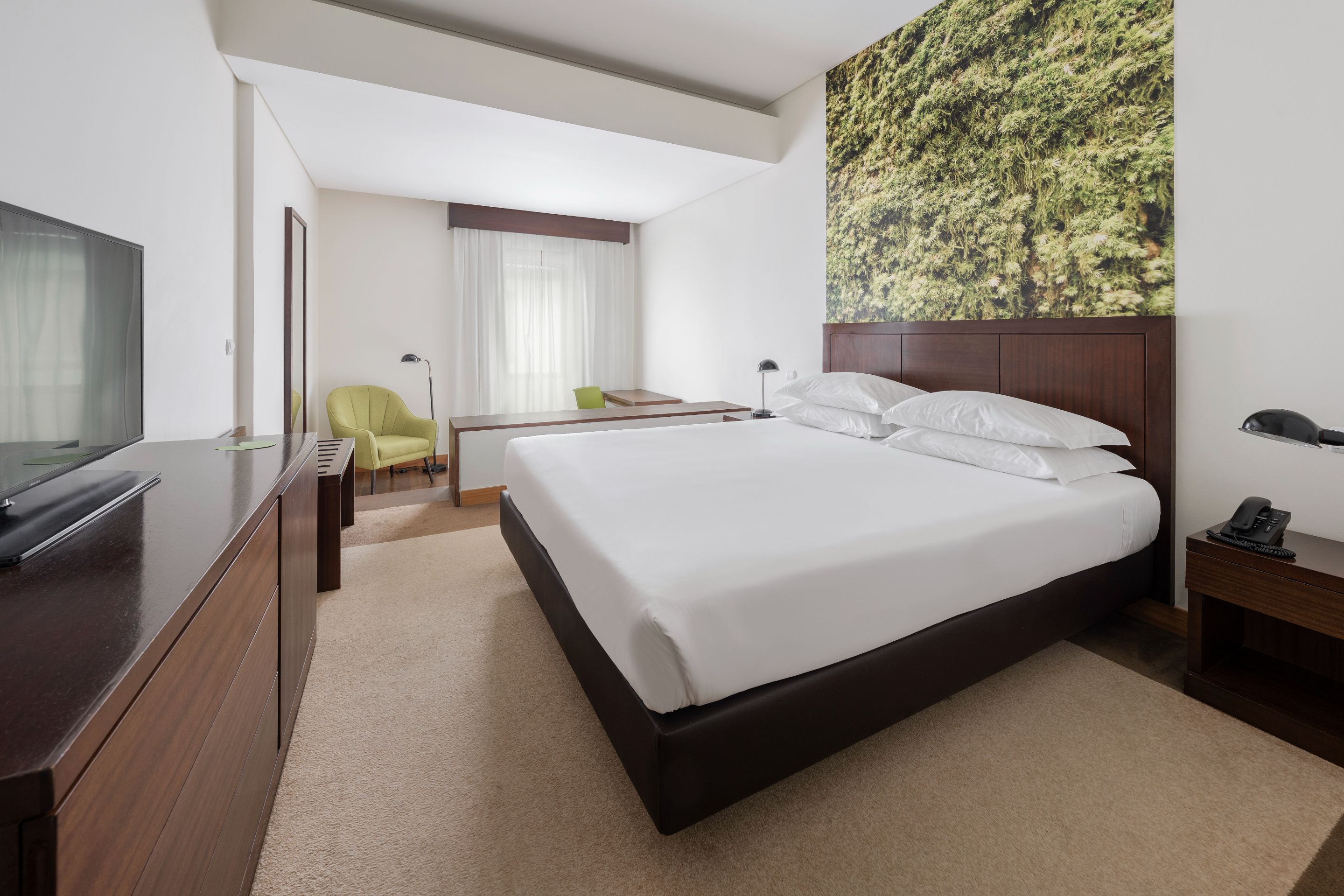 Neat Hotel Avenida