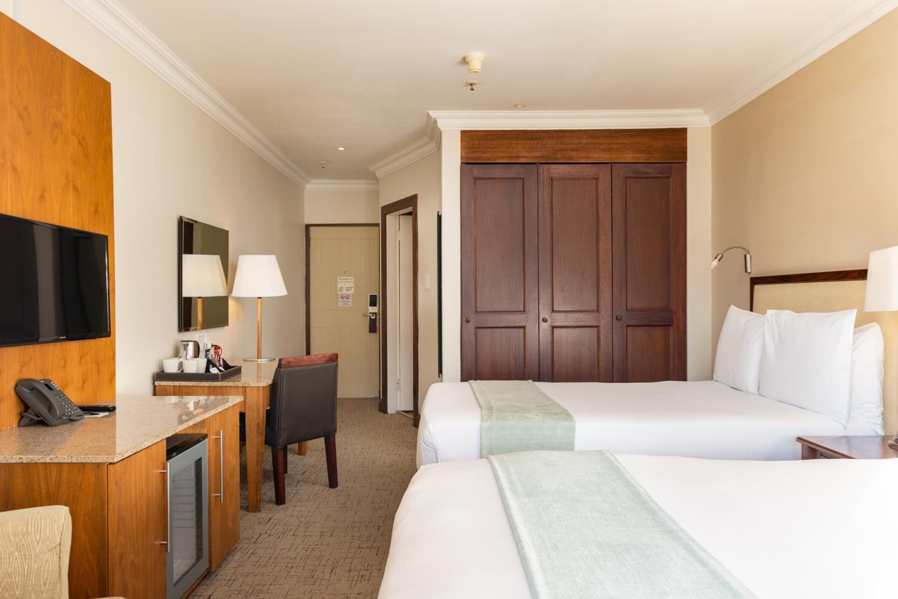 Twin room, superior